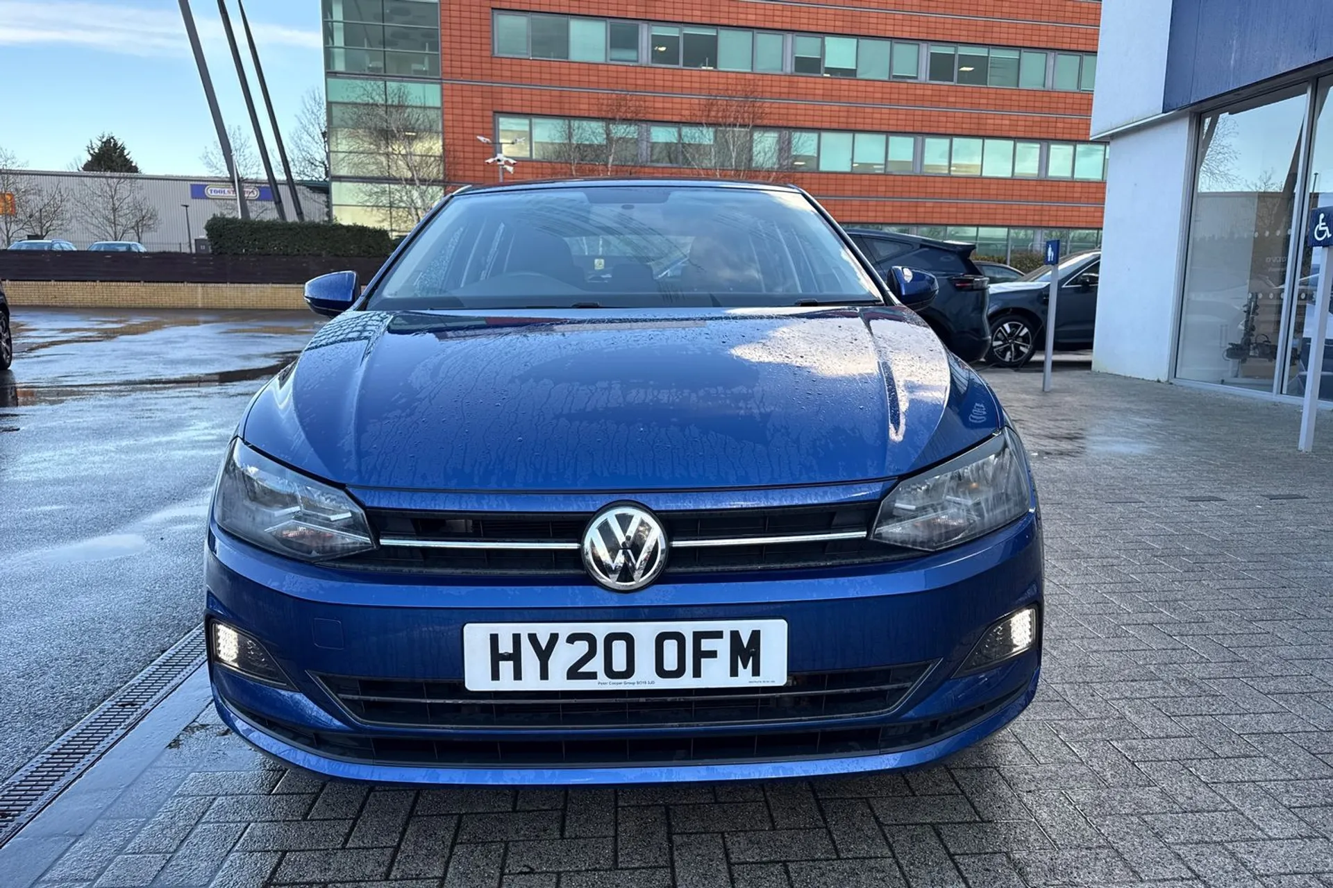 VOLKSWAGEN POLO thumbnail image number 12