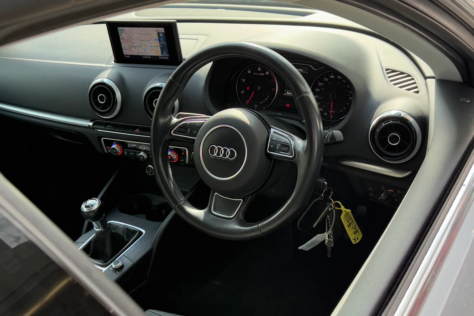 Audi A3 thumbnail image number 29