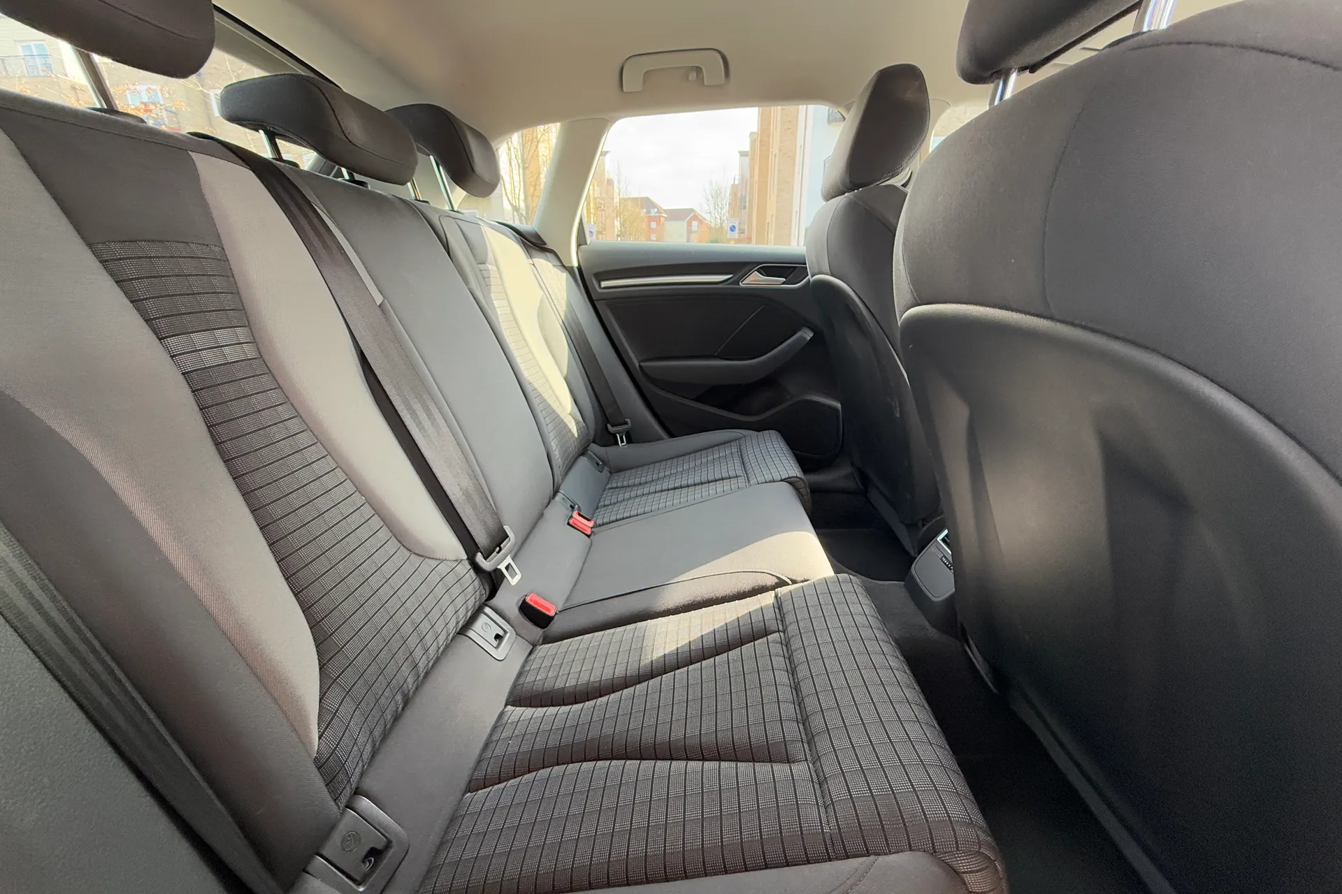 Audi A3 thumbnail image number 33