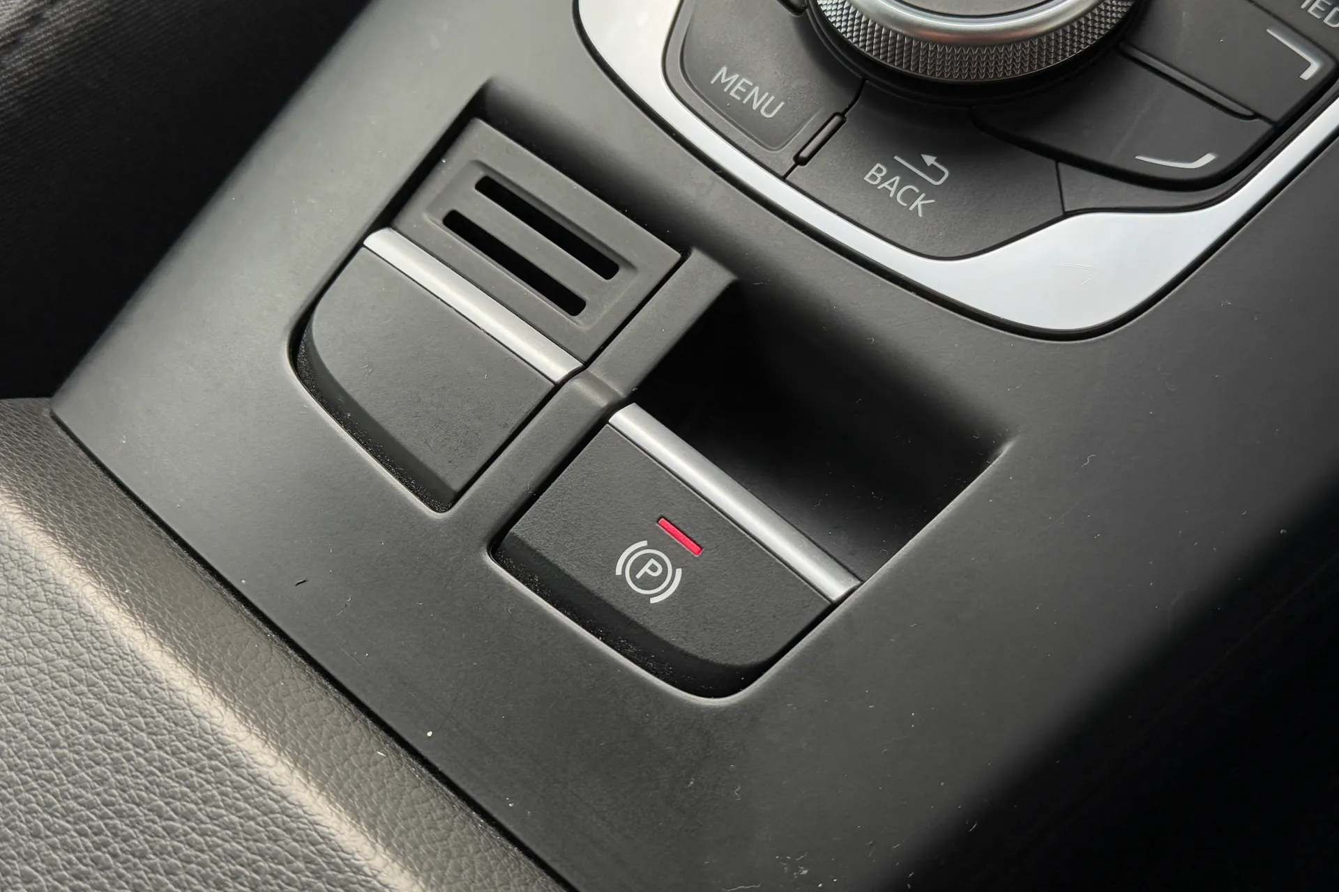 Audi A3 thumbnail image number 22