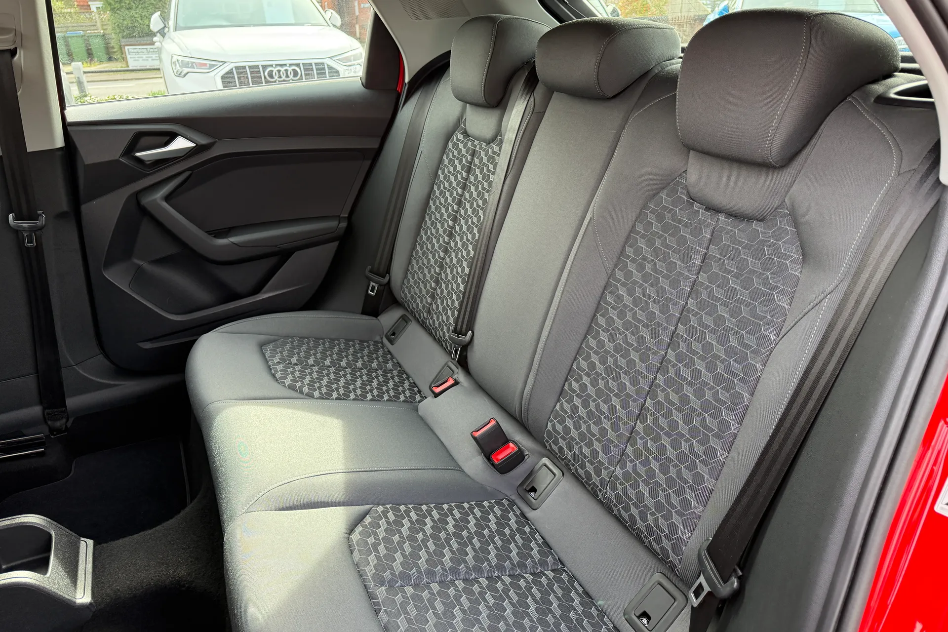 Audi A1 thumbnail image number 37