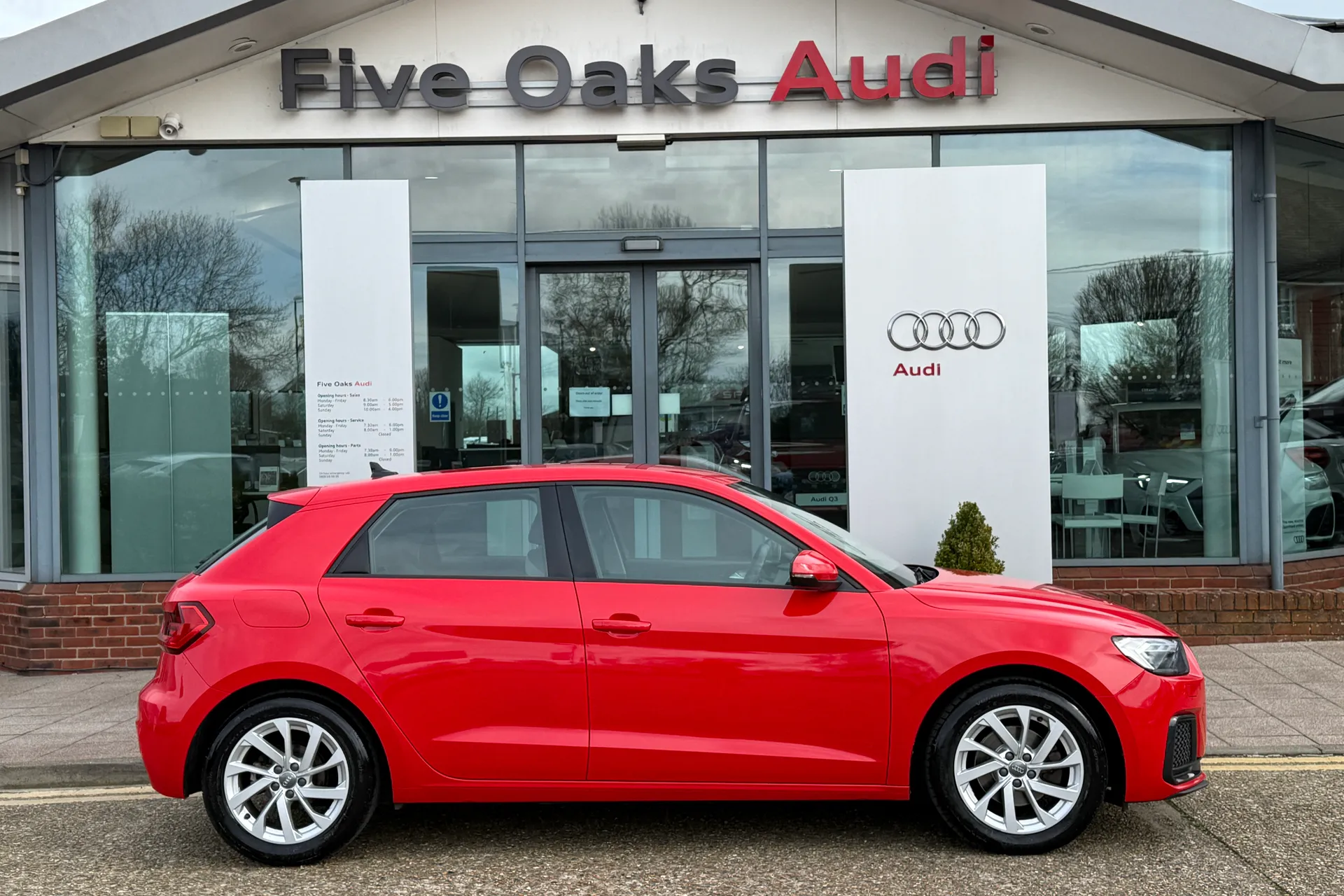 Audi A1 thumbnail image number 2