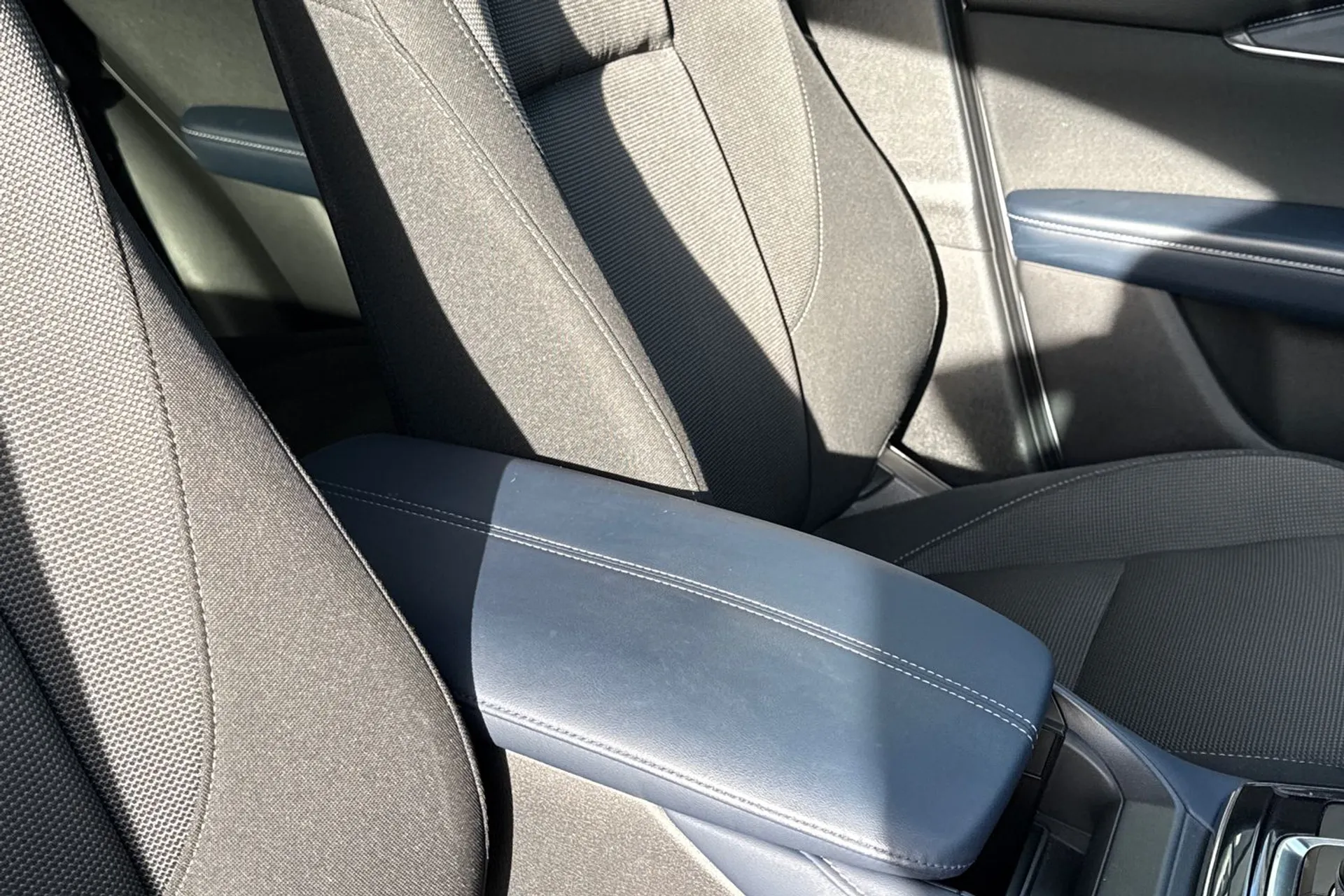 MAZDA CX-30 thumbnail image number 18