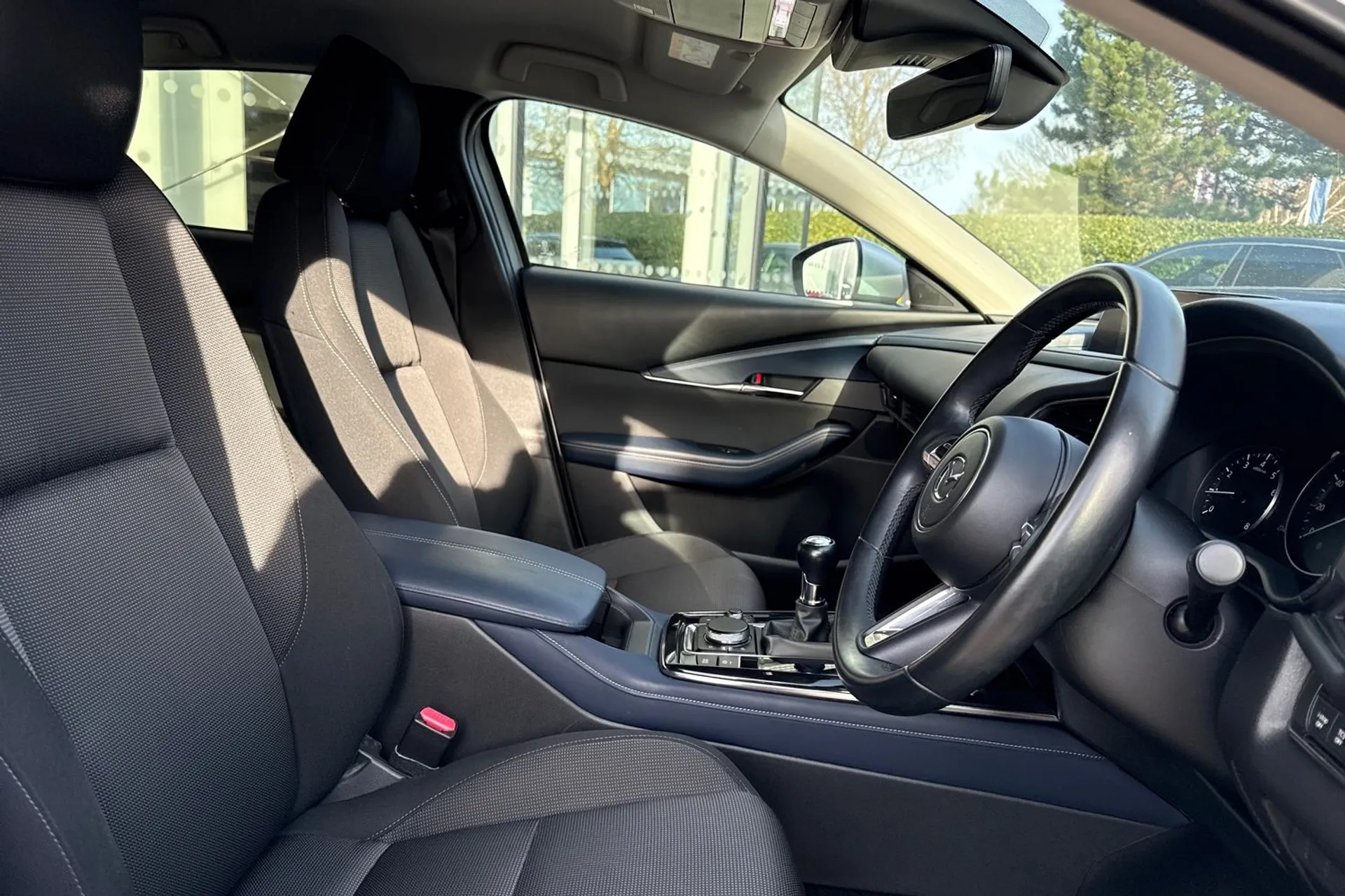 MAZDA CX-30 thumbnail image number 39