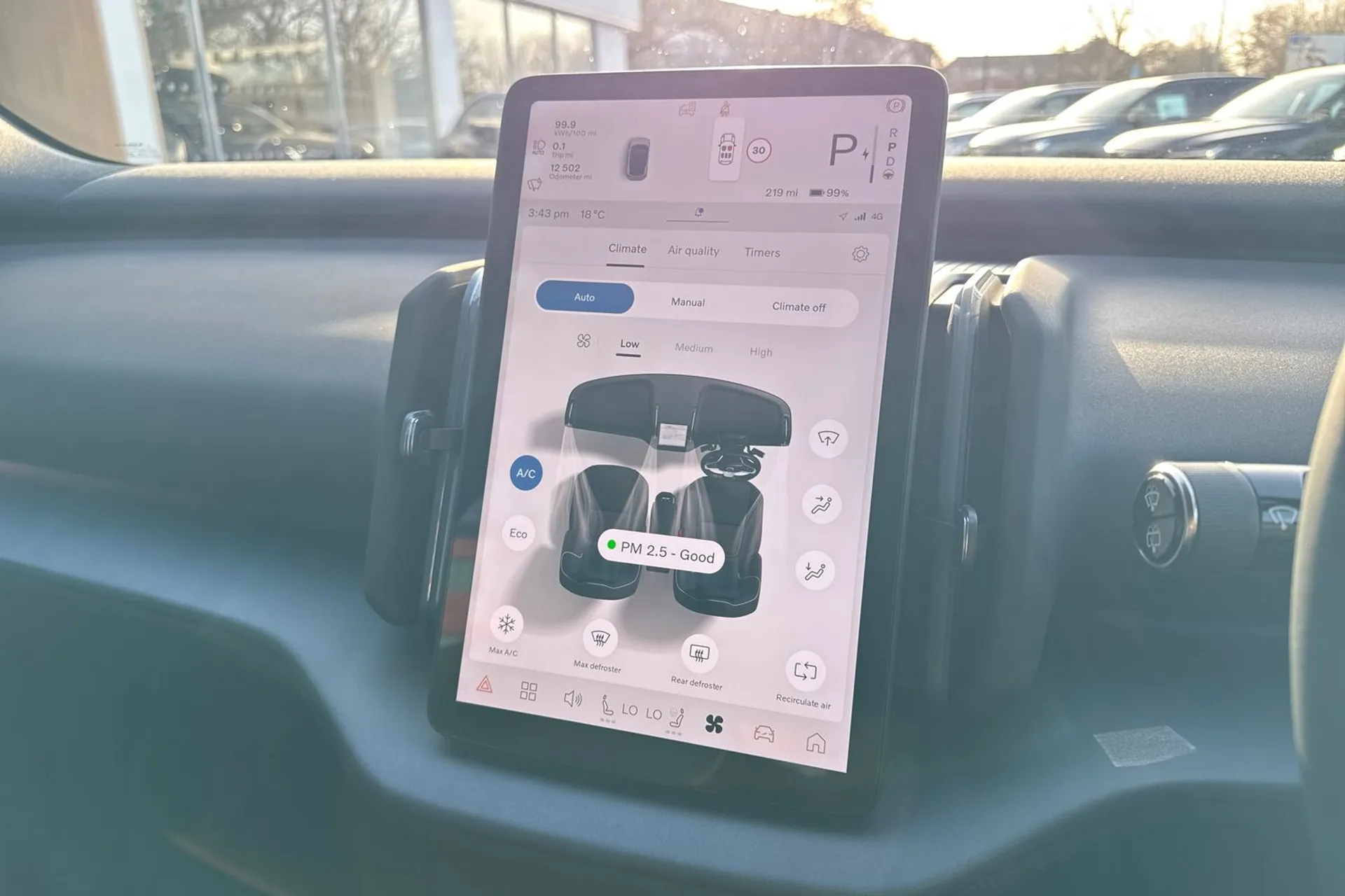 Volvo EX30 thumbnail image number 38