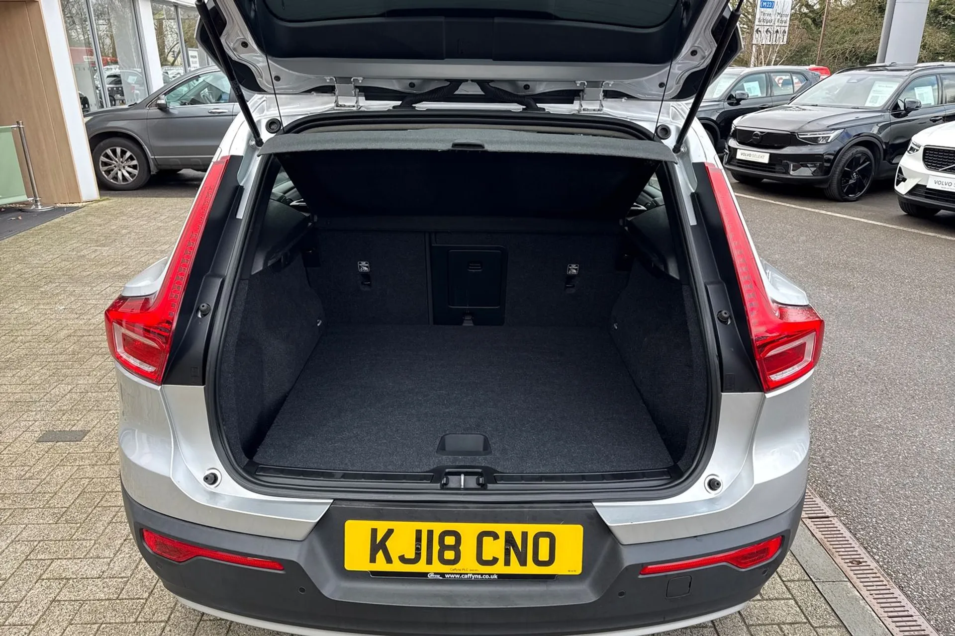 Volvo XC40 thumbnail image number 20