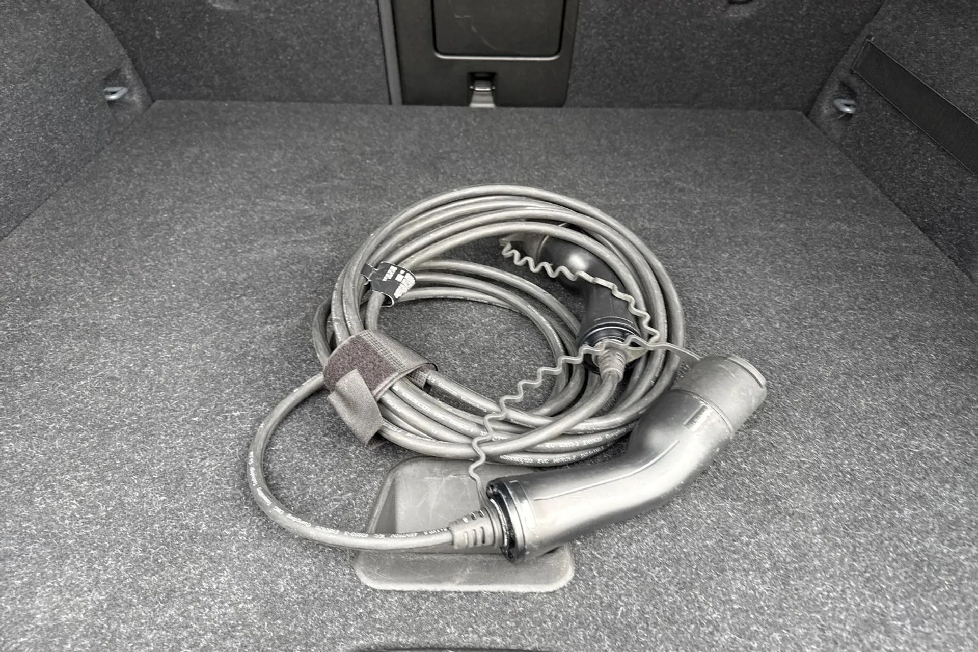 Volvo XC40 thumbnail image number 21