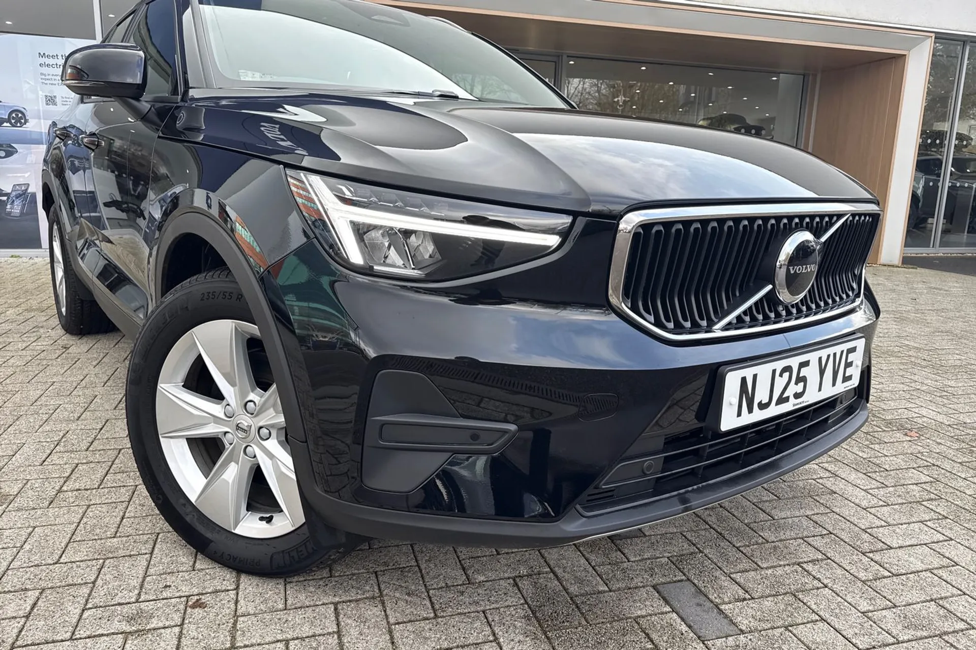 Volvo XC40 thumbnail image number 7