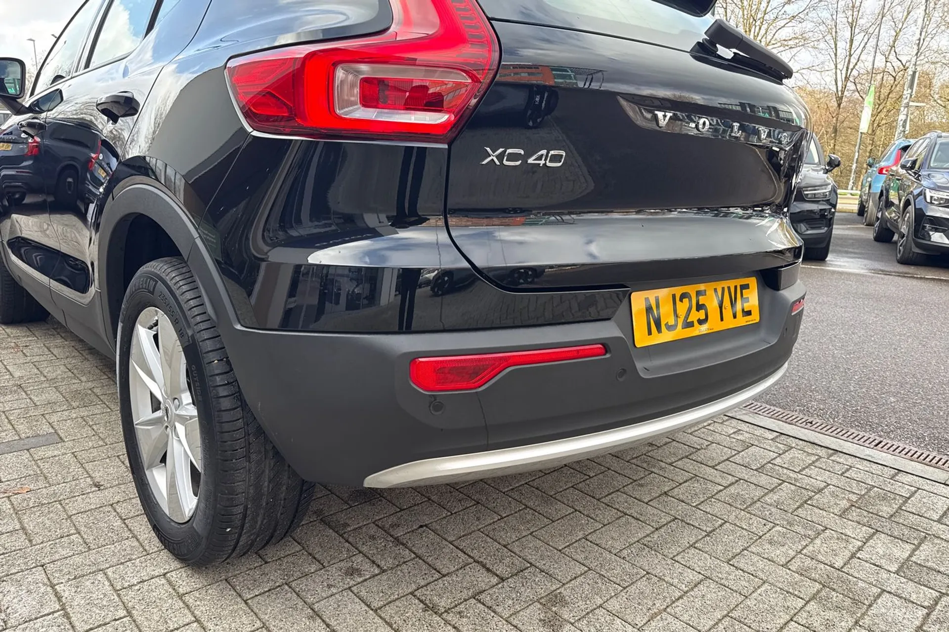 Volvo XC40 thumbnail image number 18