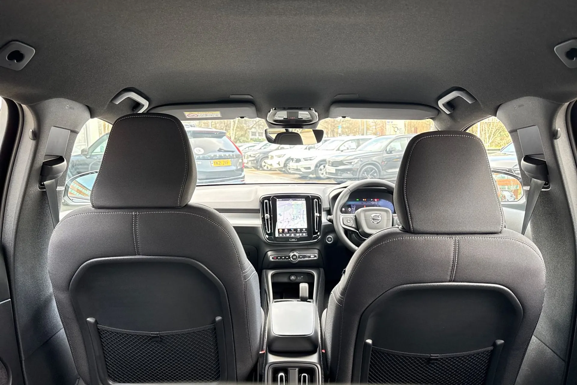 Volvo XC40 thumbnail image number 22