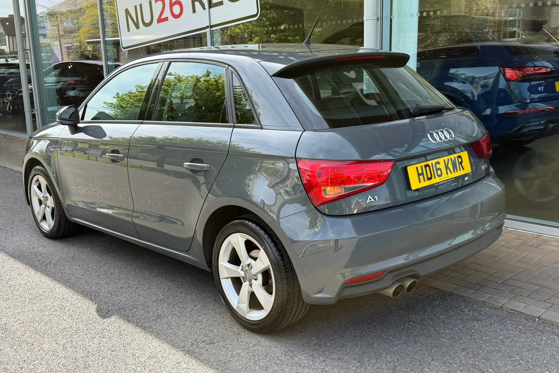 Audi A1 thumbnail image number 7