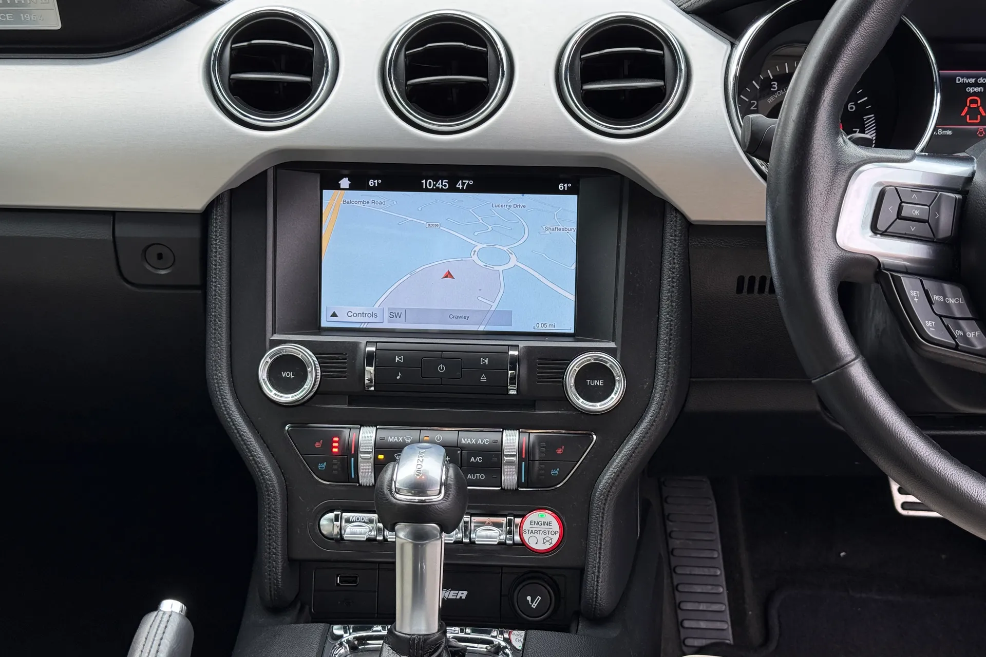 FORD MUSTANG thumbnail image number 28