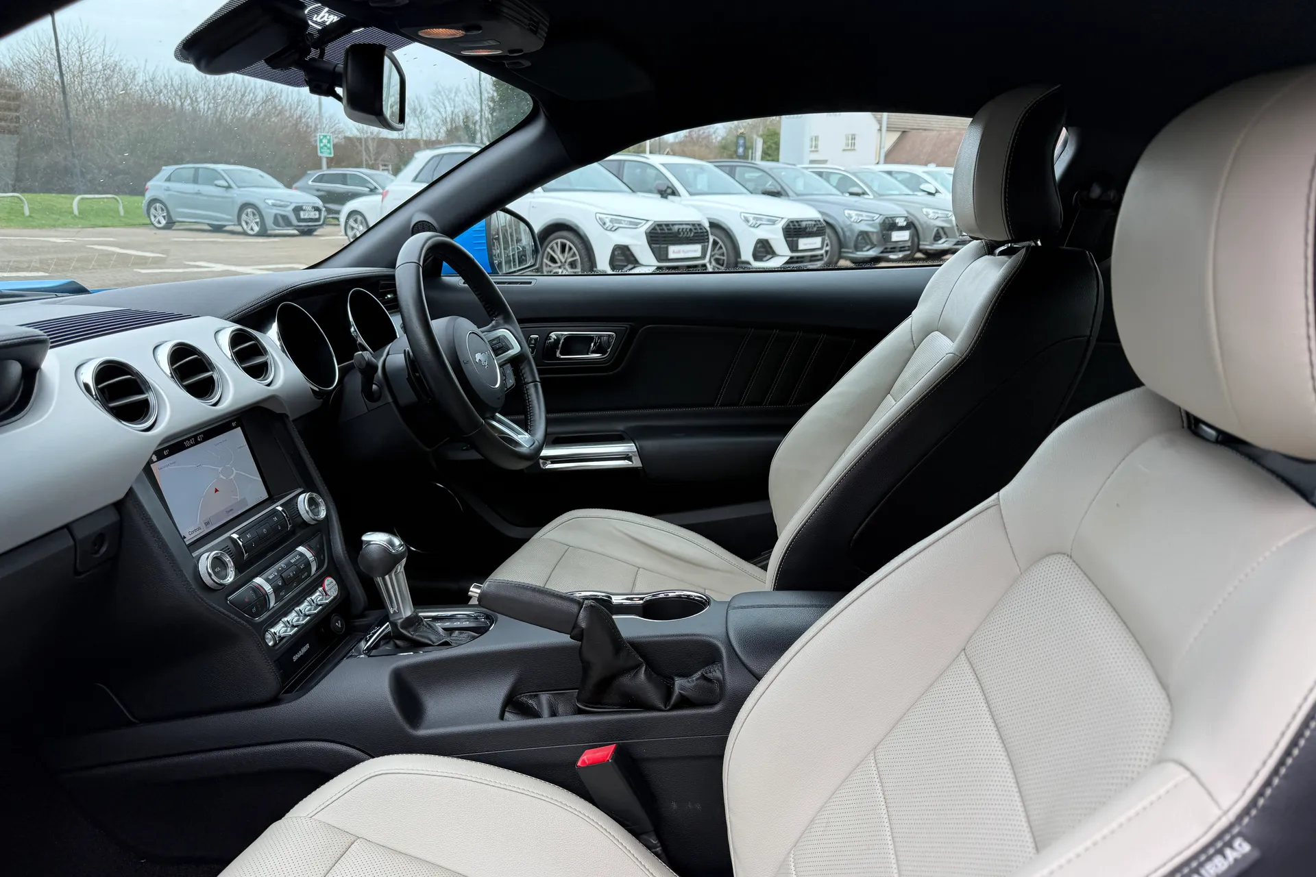 FORD MUSTANG thumbnail image number 42