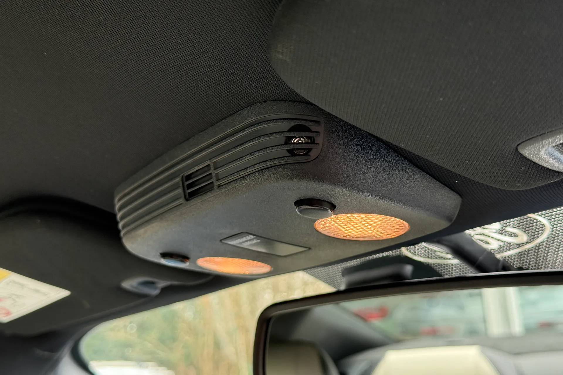 FORD MUSTANG thumbnail image number 21