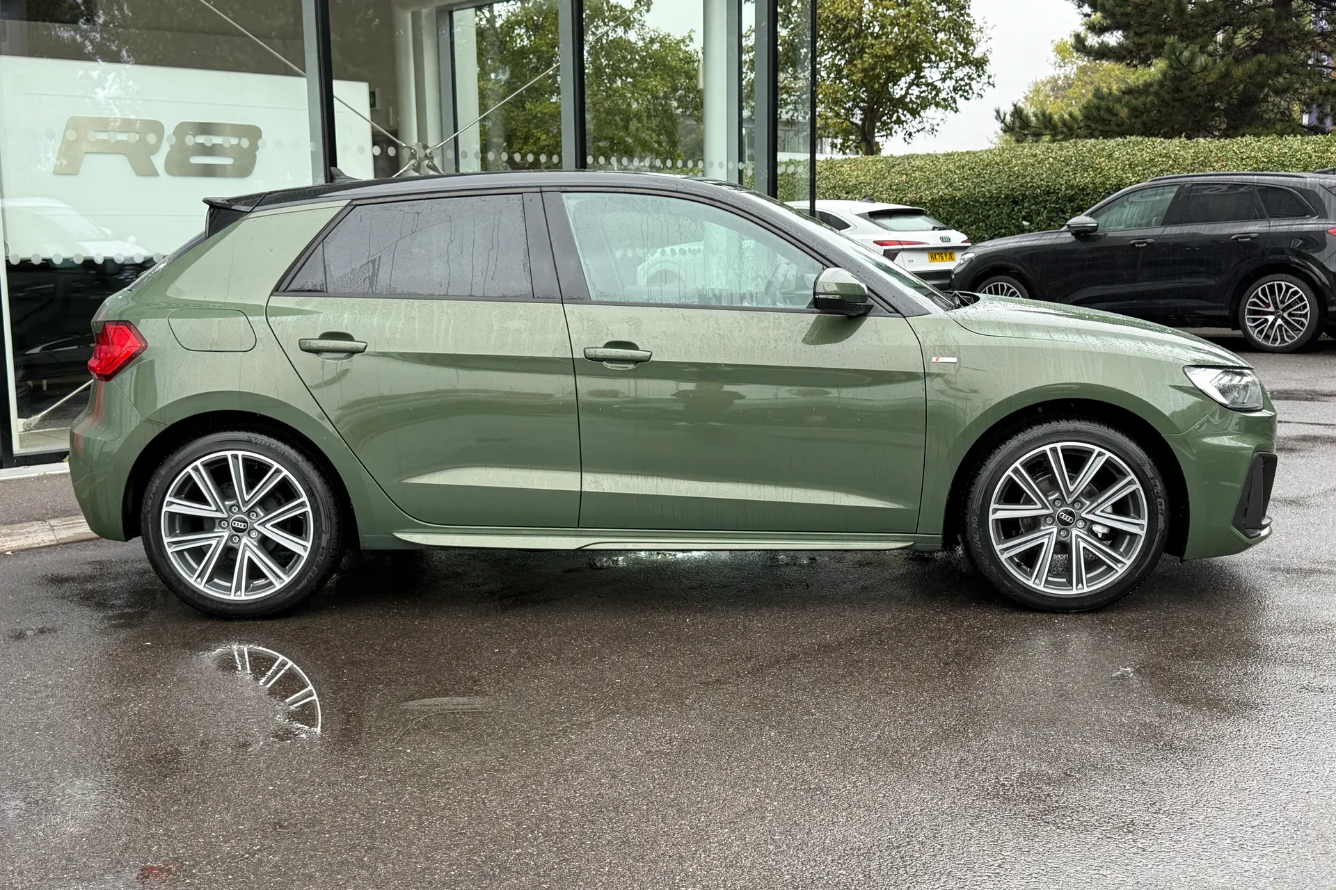 Audi A1 thumbnail image number 2