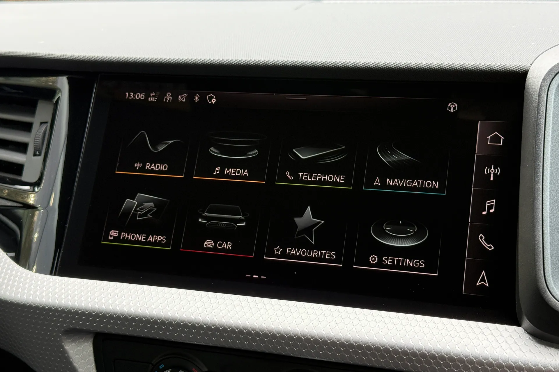 Audi A1 thumbnail image number 13