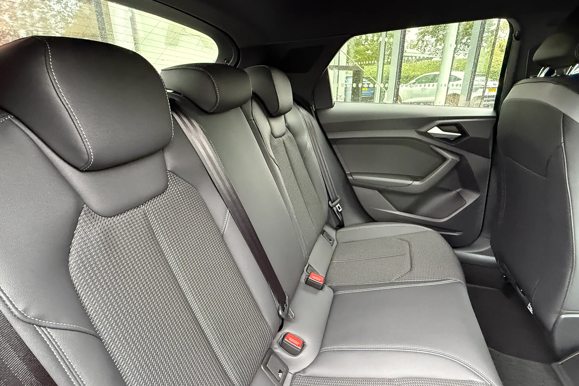 Audi A1 thumbnail image number 34