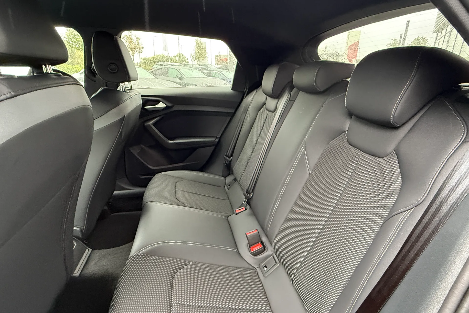 Audi A1 thumbnail image number 37