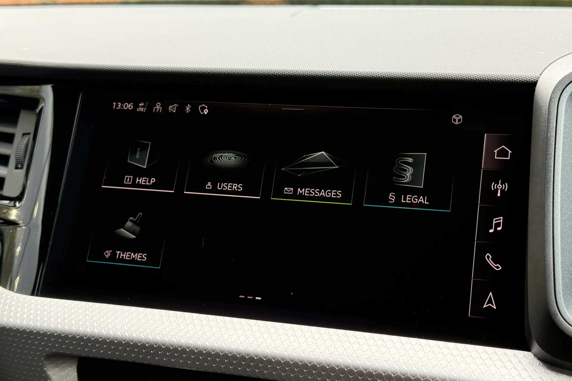 Audi A1 thumbnail image number 30