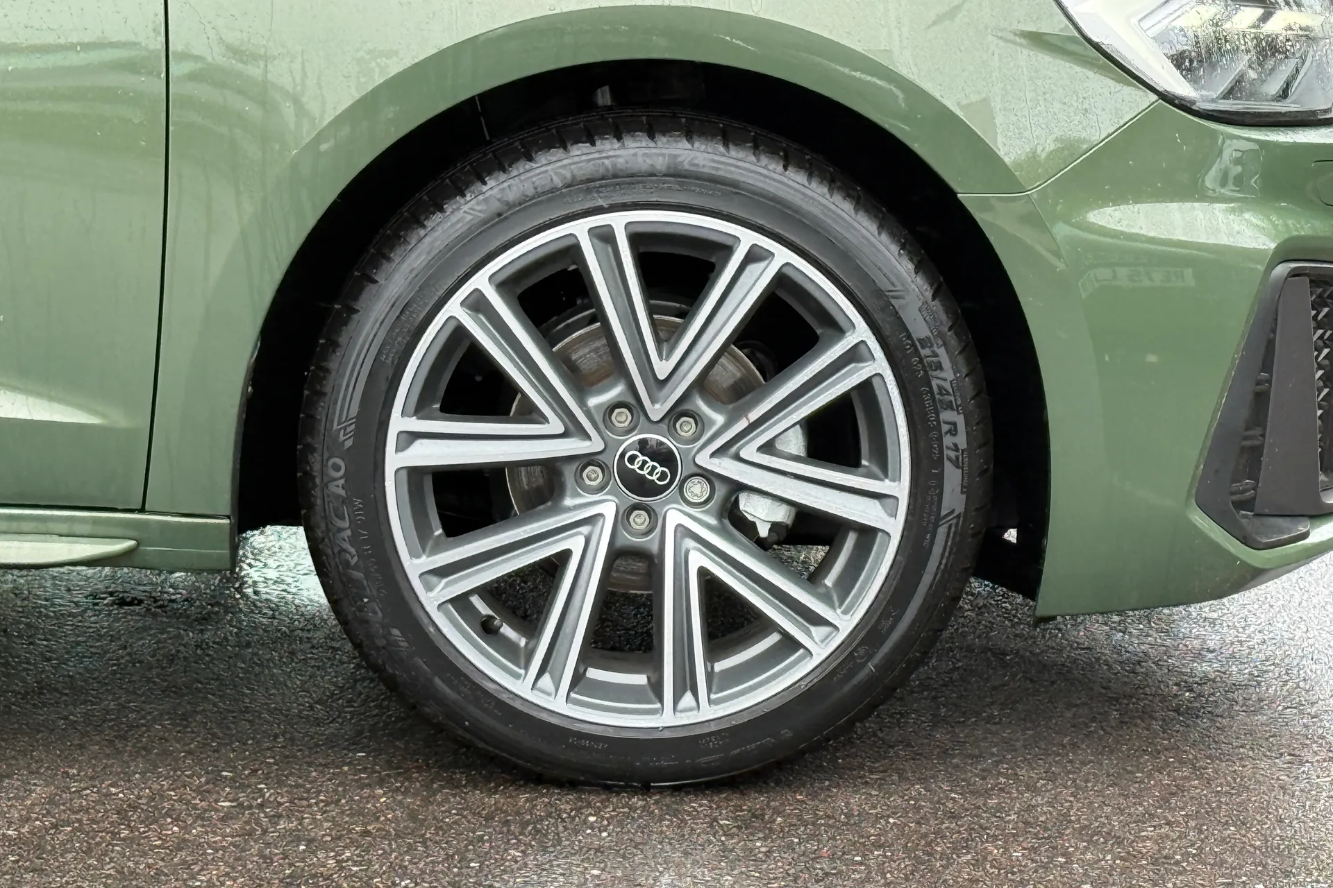 Audi A1 thumbnail image number 25