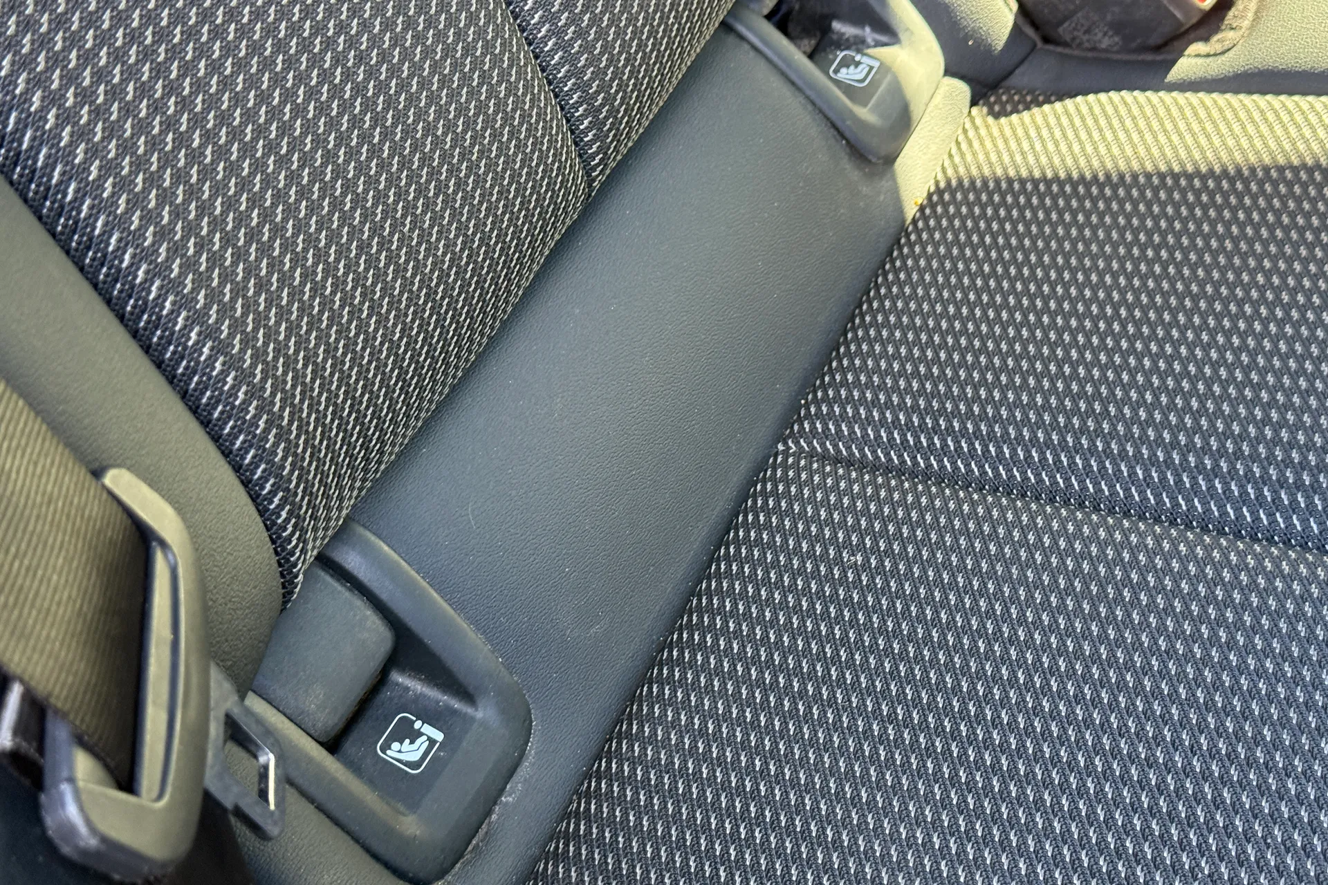 Audi Q4 thumbnail image number 31