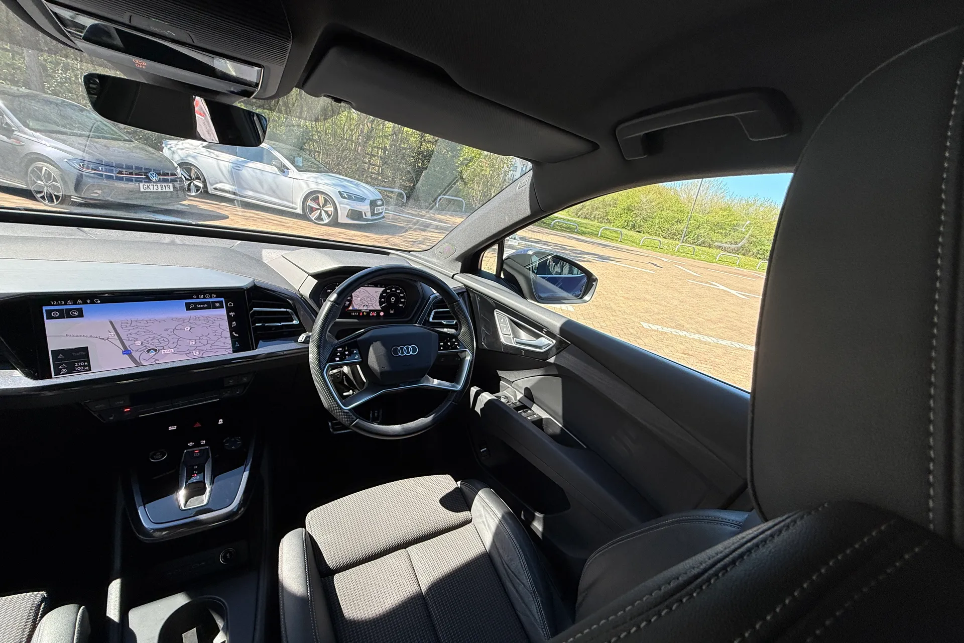 Audi Q4 thumbnail image number 33