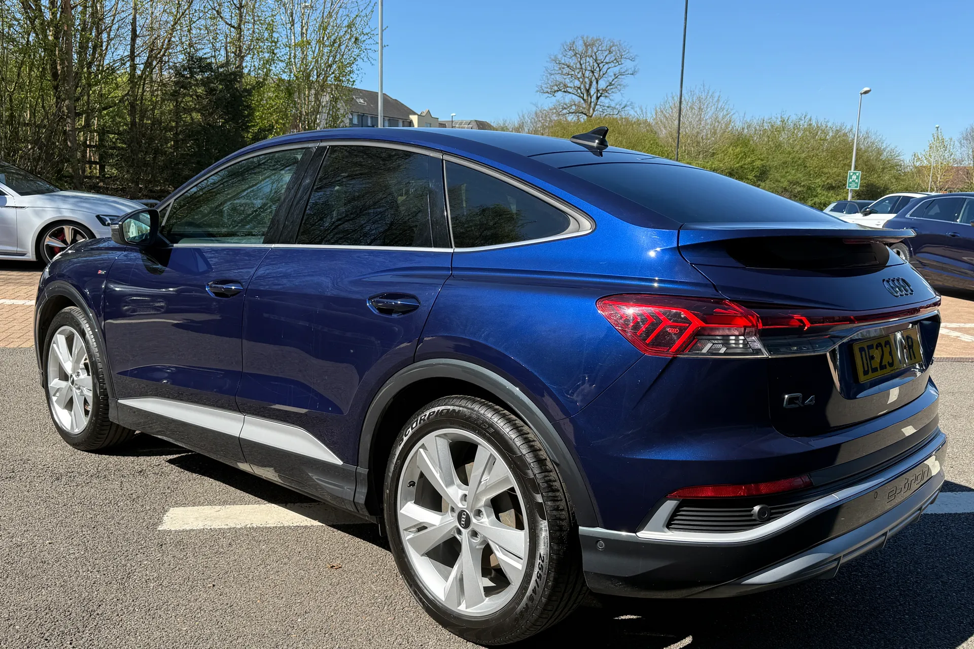 Audi Q4 thumbnail image number 43