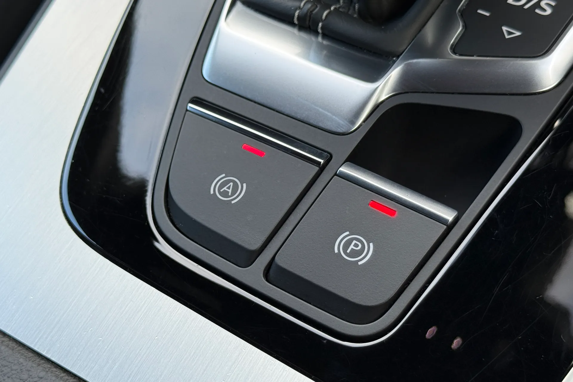 Audi Q5 thumbnail image number 37