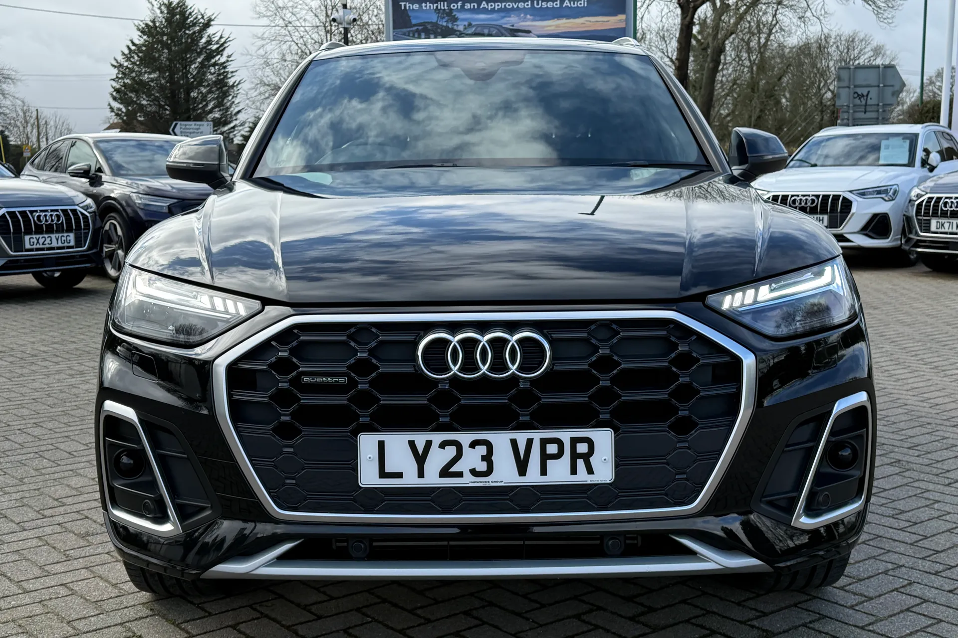 Audi Q5 thumbnail image number 21