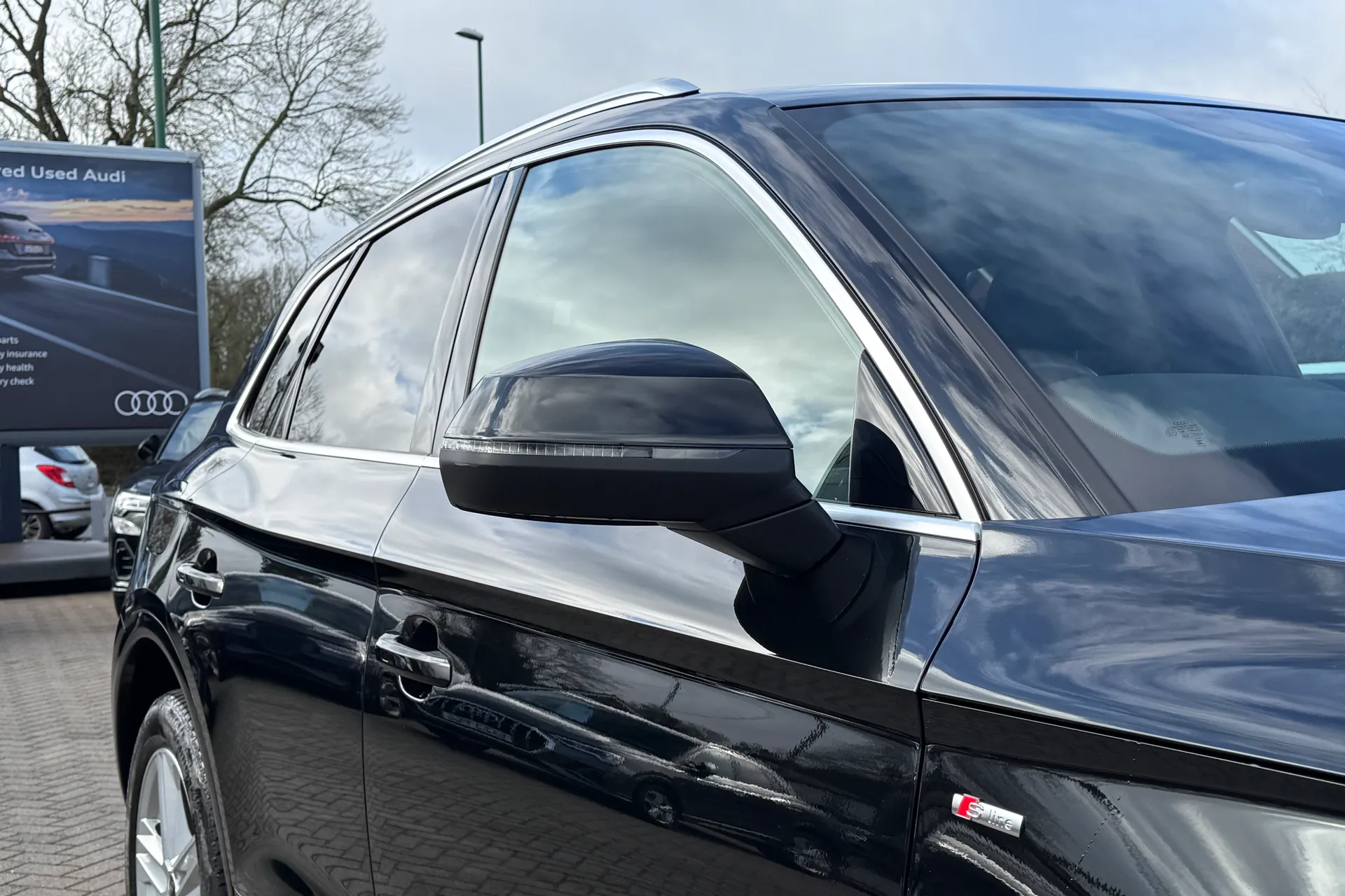 Audi Q5 thumbnail image number 46