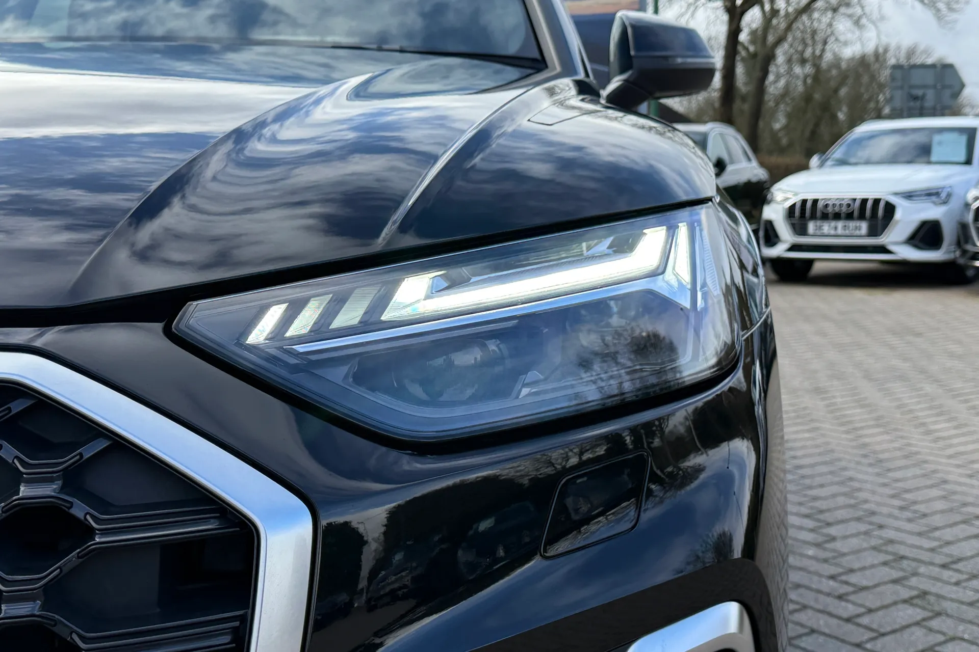 Audi Q5 thumbnail image number 50