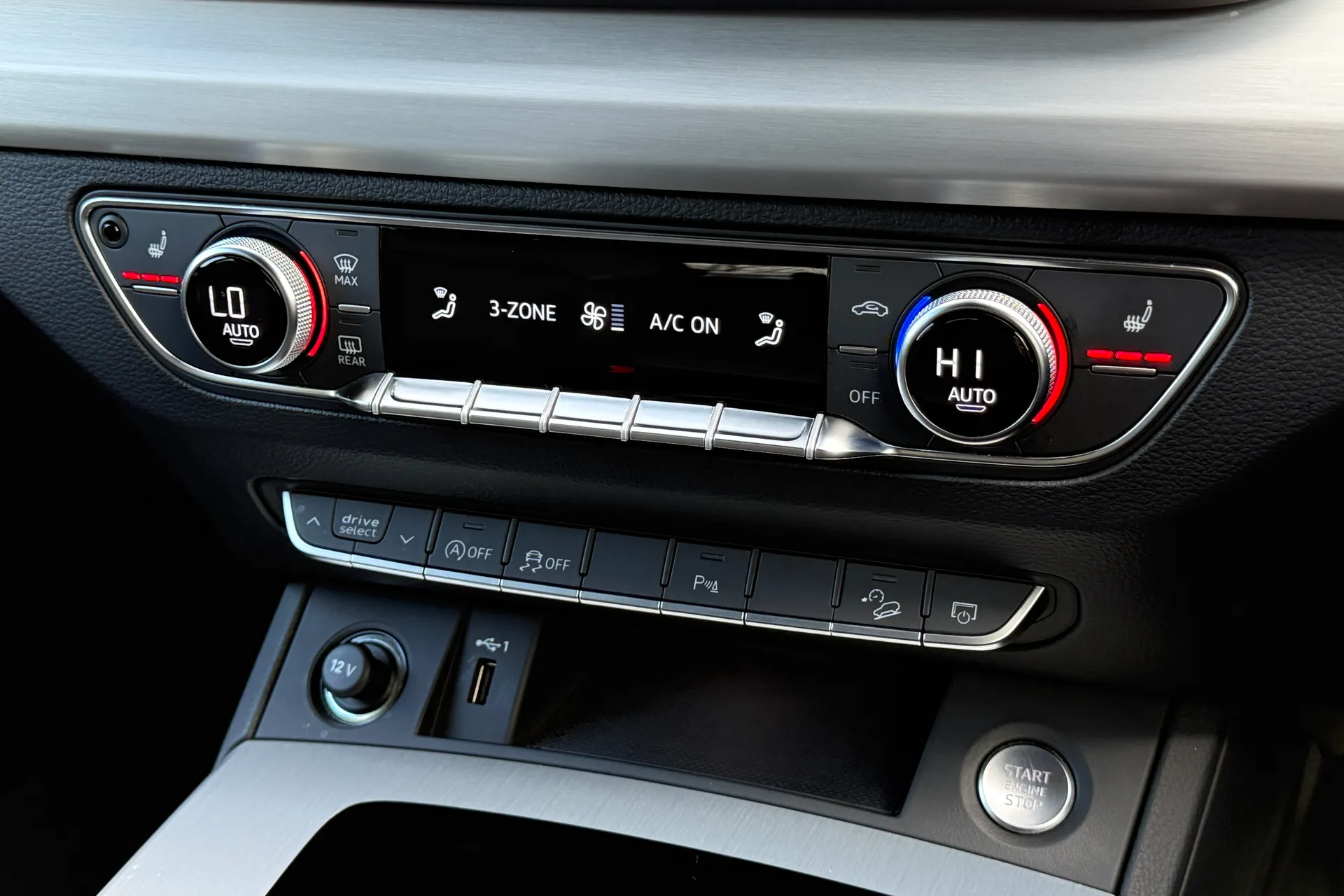 Audi Q5 thumbnail image number 13