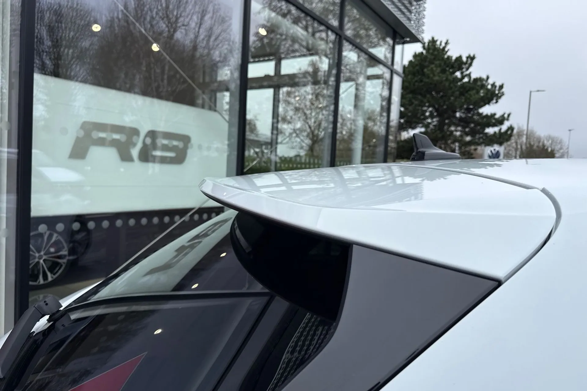 Audi Q3 thumbnail image number 28