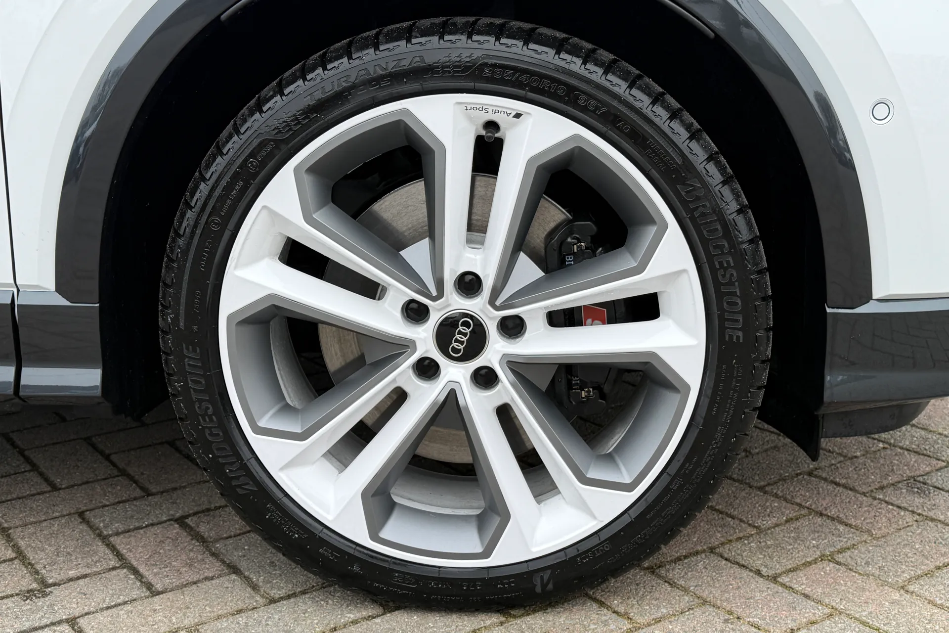 Audi Q2 thumbnail image number 56