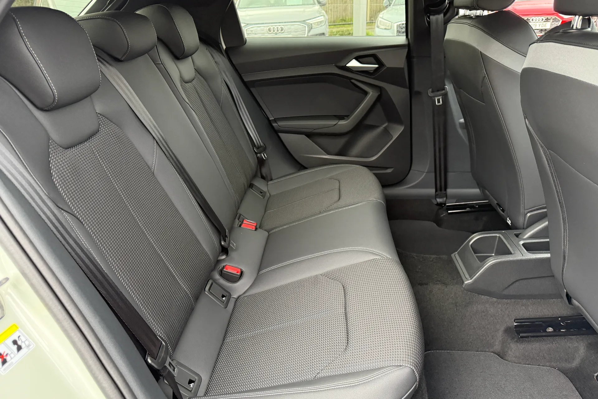 Audi A1 thumbnail image number 42