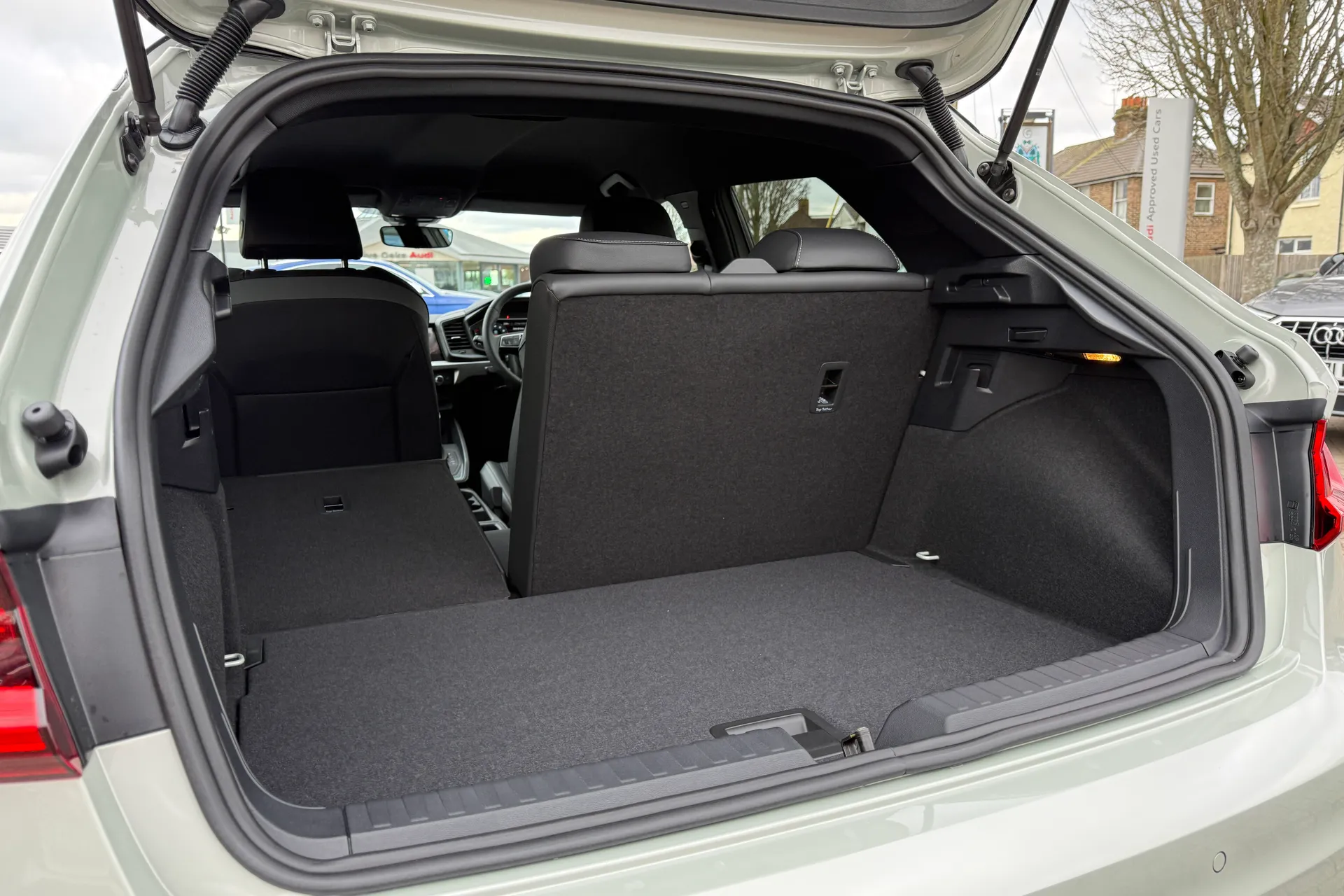 Audi A1 thumbnail image number 35