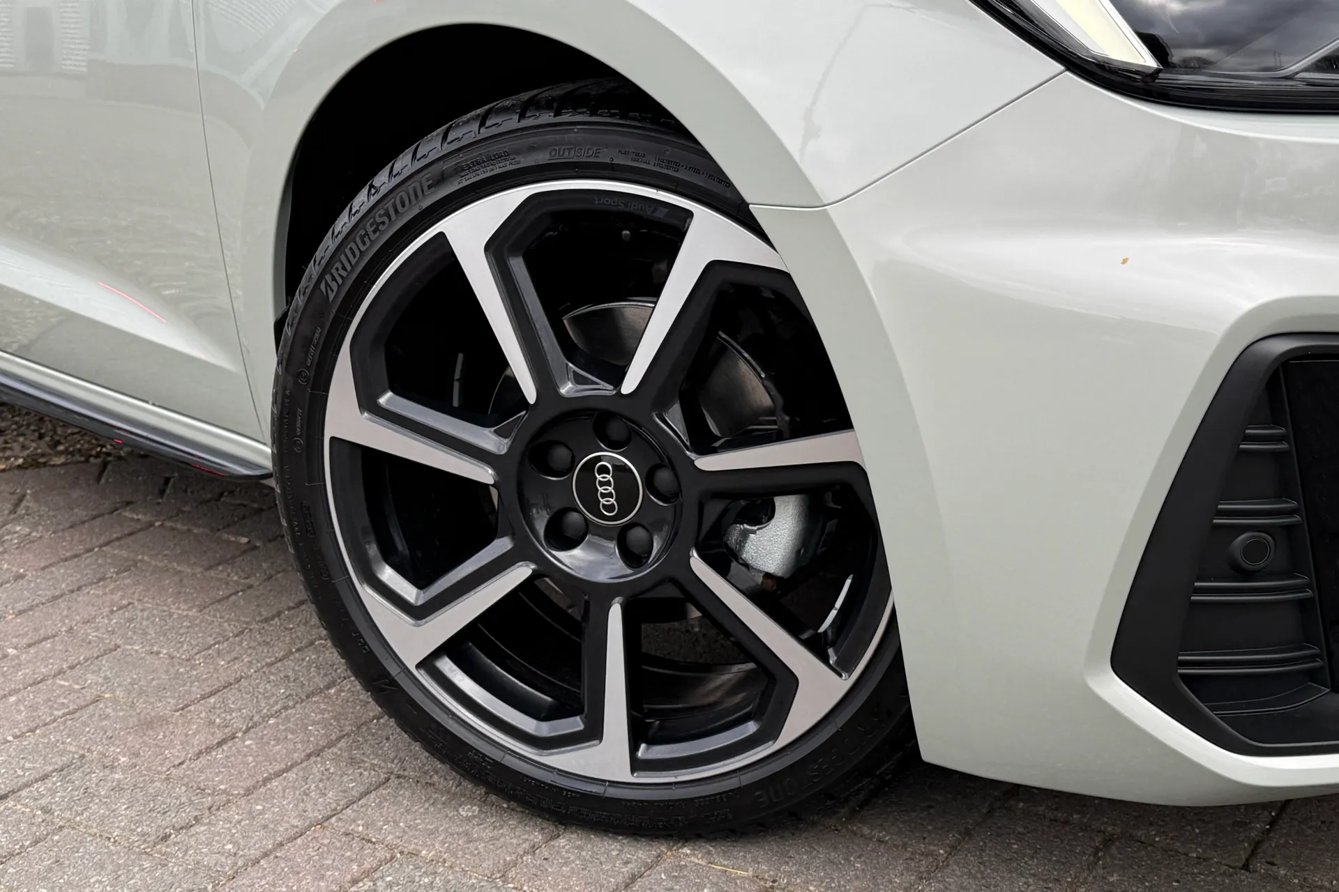 Audi A1 thumbnail image number 6