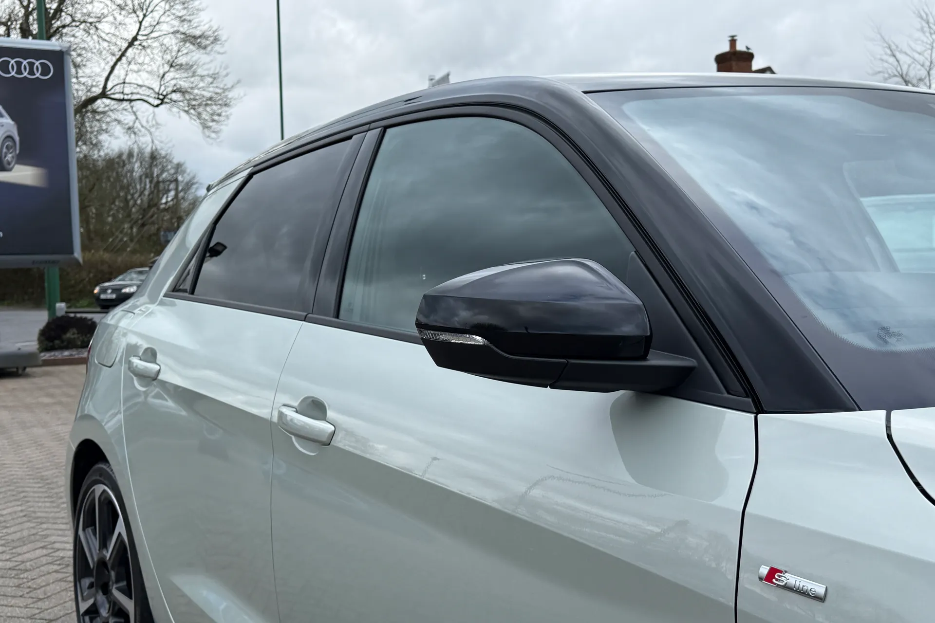 Audi A1 thumbnail image number 45