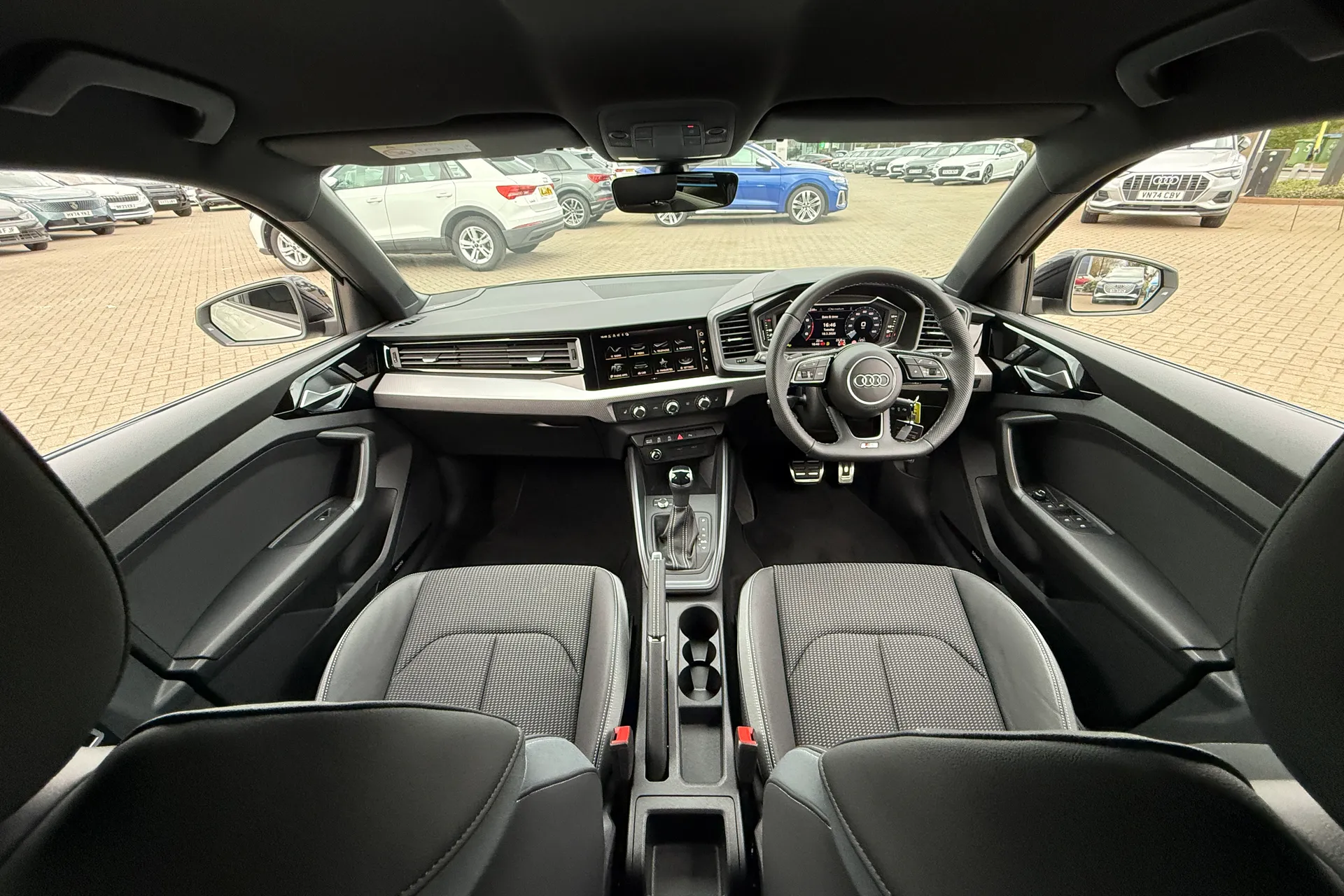 Audi A1 thumbnail image number 3
