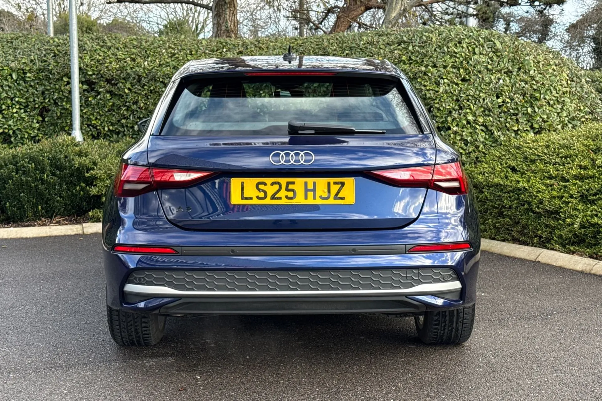 Audi A3 thumbnail image number 11