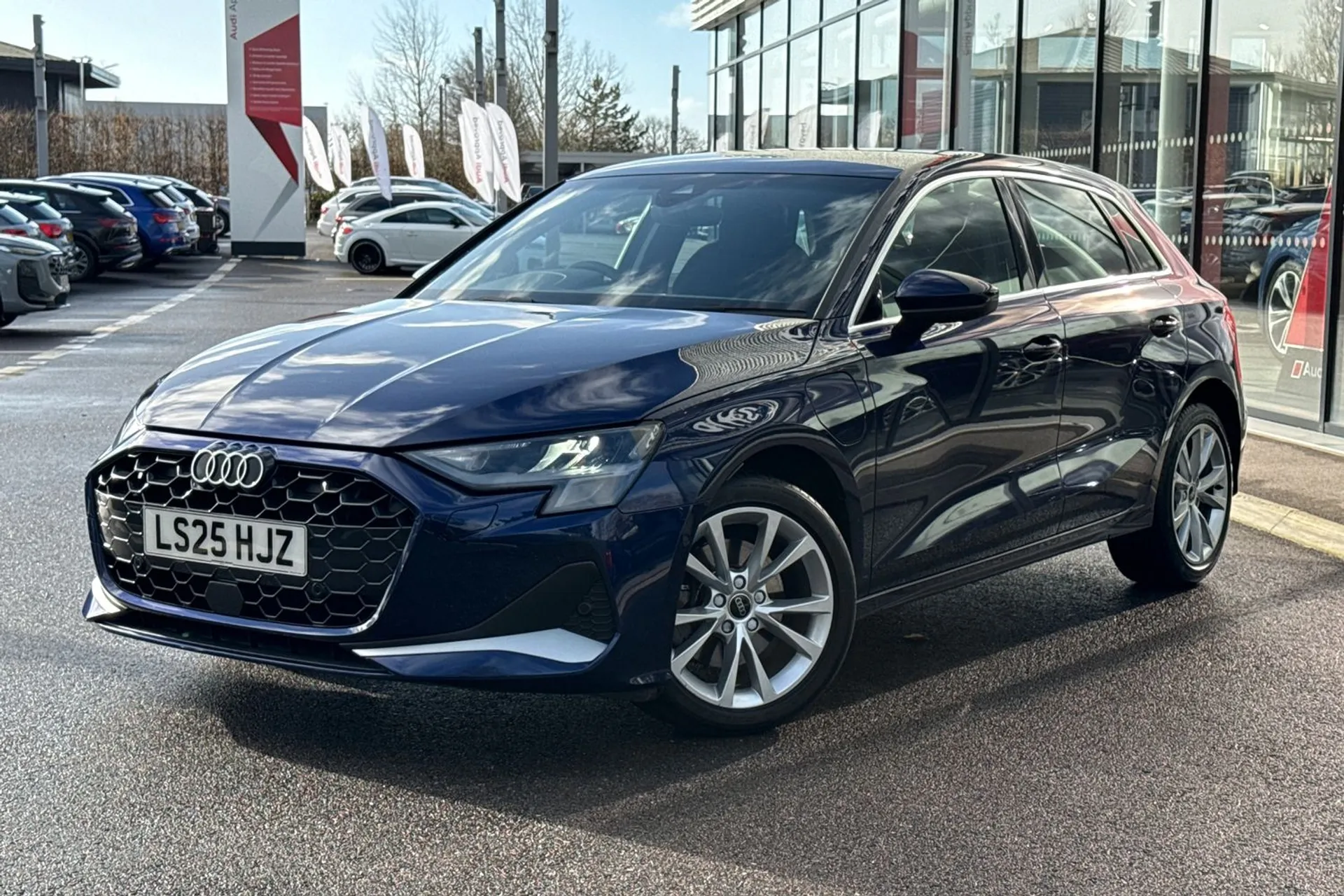 Audi A3 thumbnail image number 5