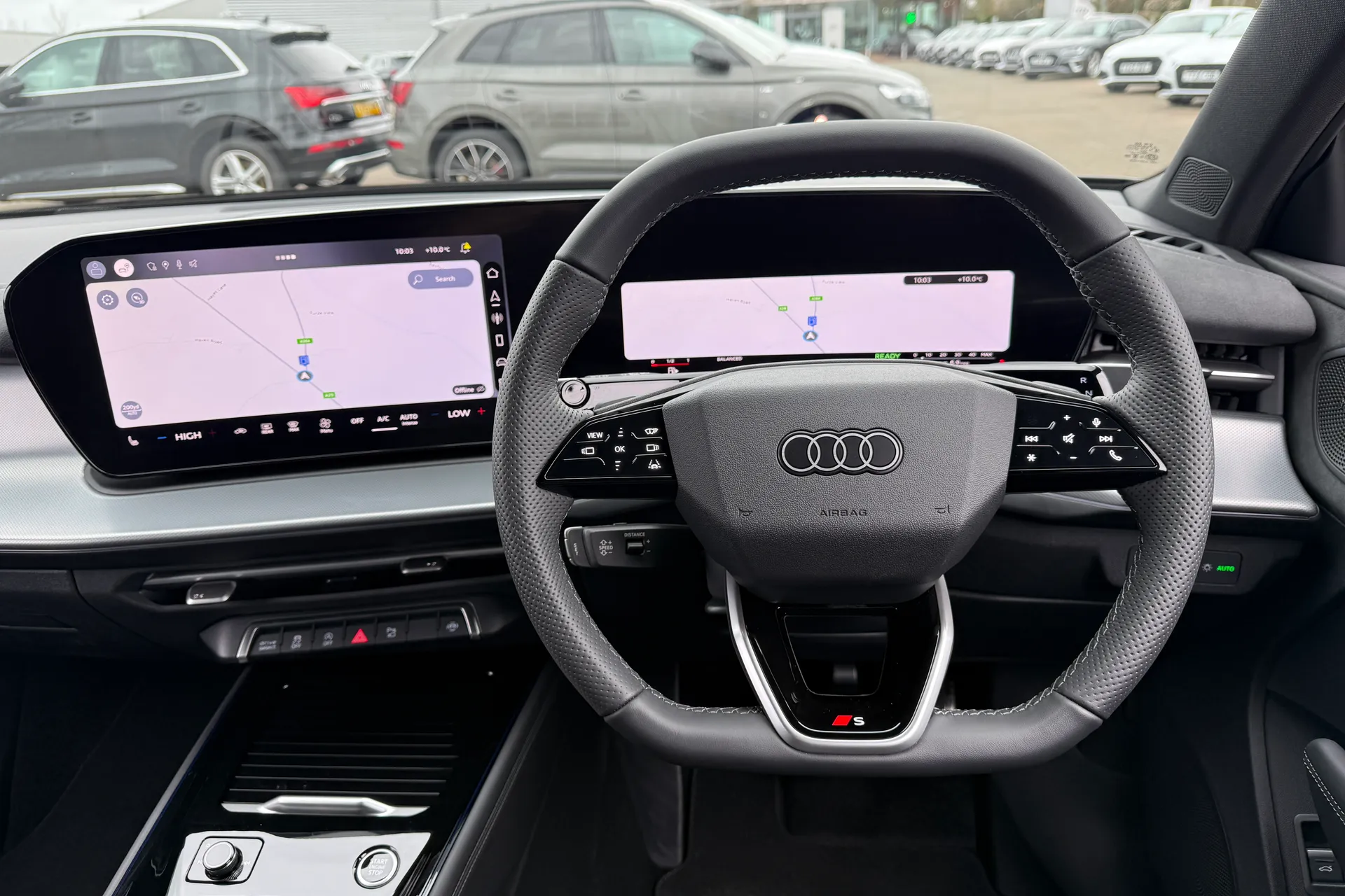 Audi Q3 thumbnail image number 6