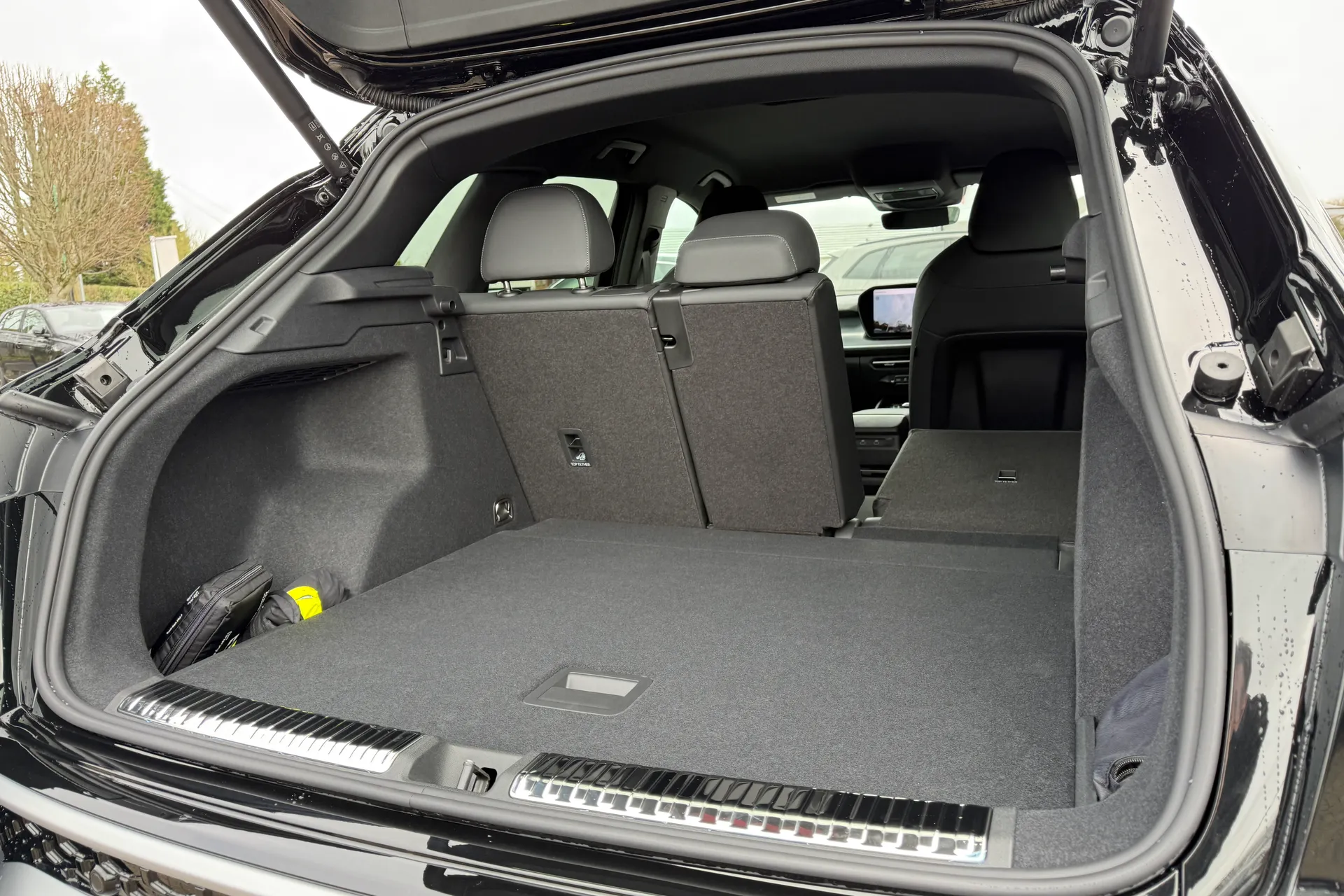 Audi Q3 thumbnail image number 40