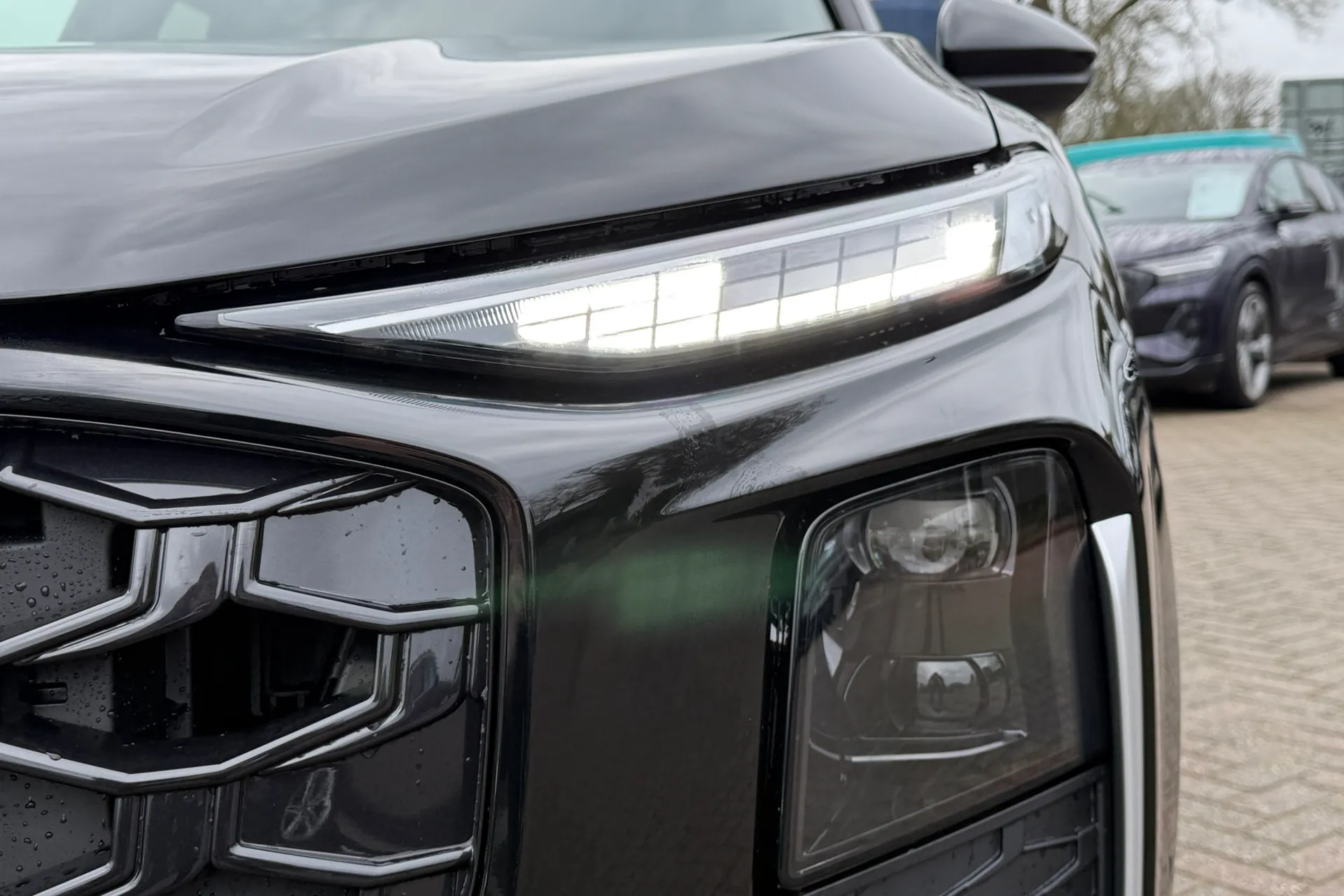 Audi Q3 thumbnail image number 58