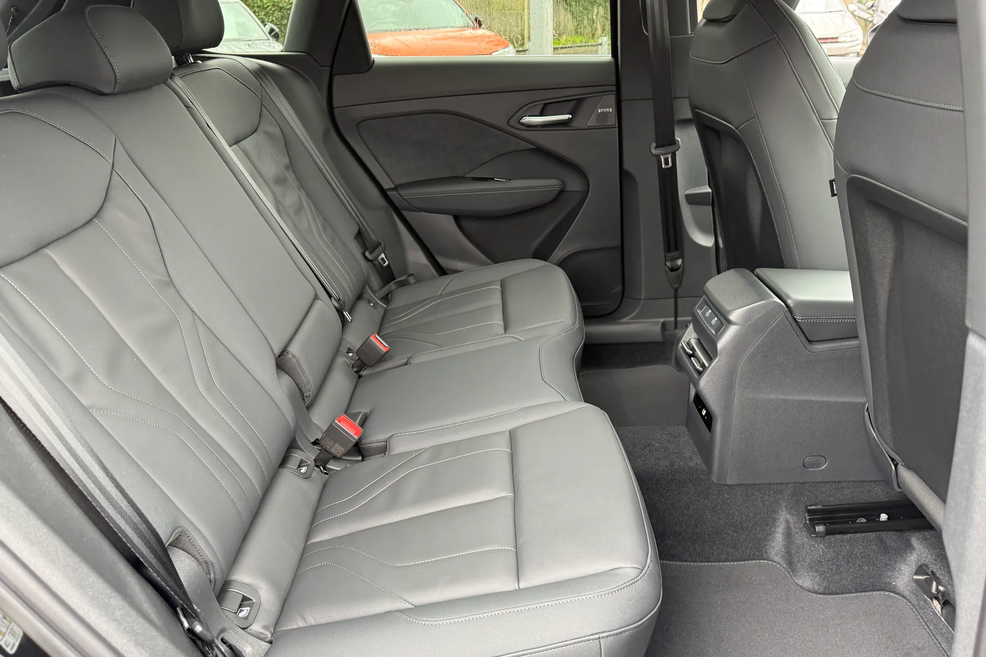 Audi Q3 thumbnail image number 50