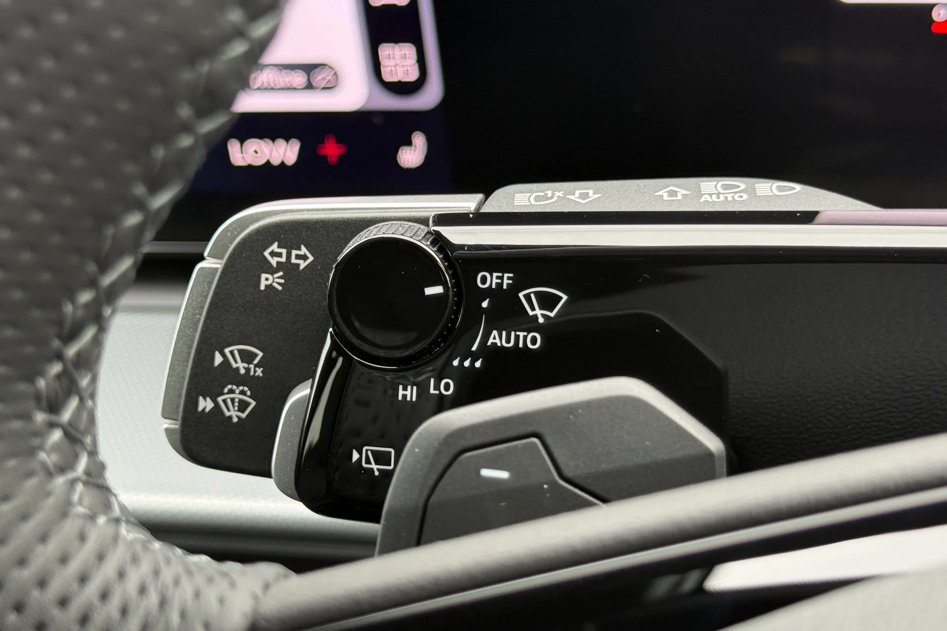 Audi Q3 thumbnail image number 21