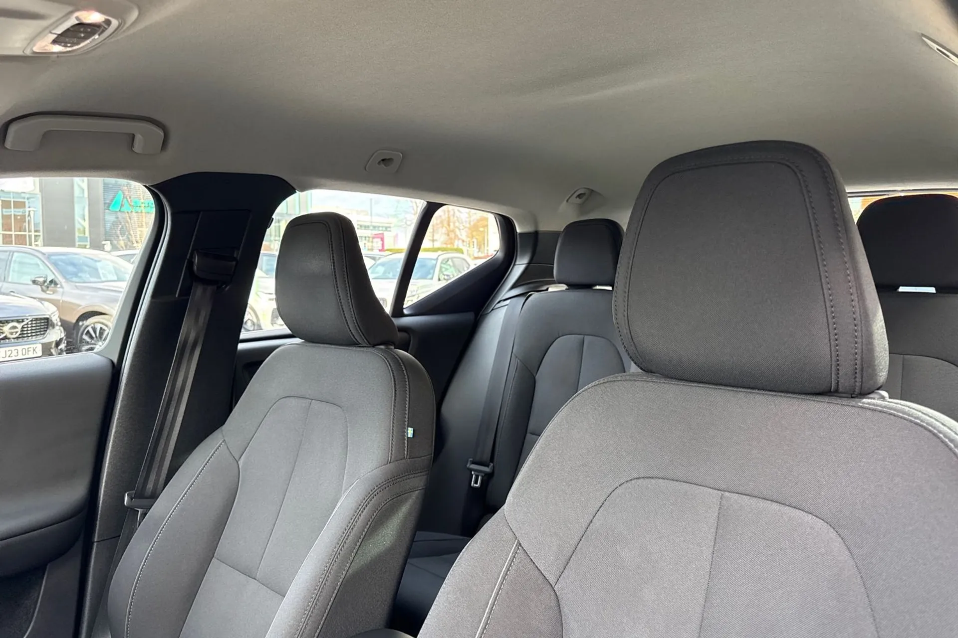 Volvo XC40 thumbnail image number 29