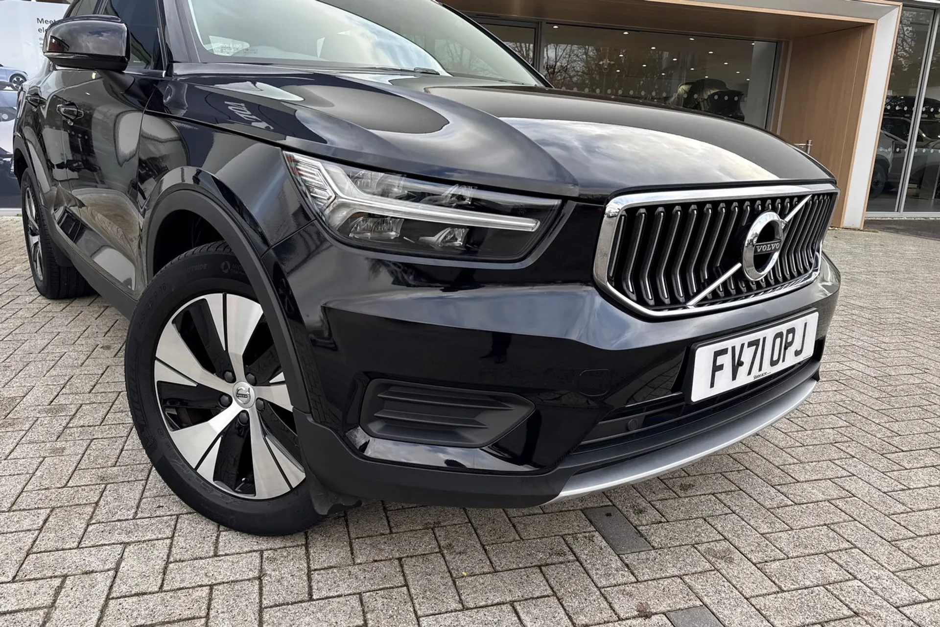 Volvo XC40 thumbnail image number 7