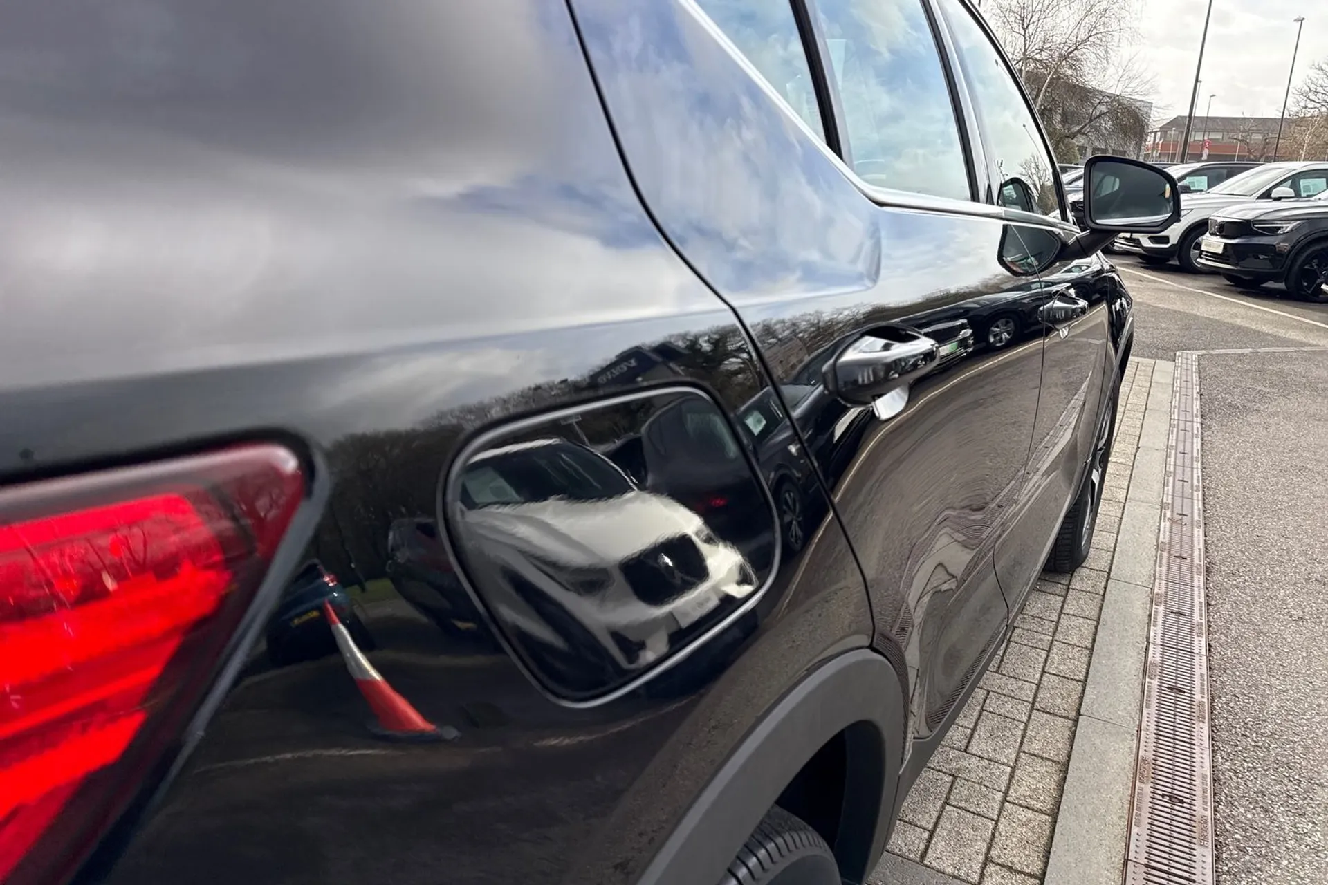 Volvo XC40 thumbnail image number 19