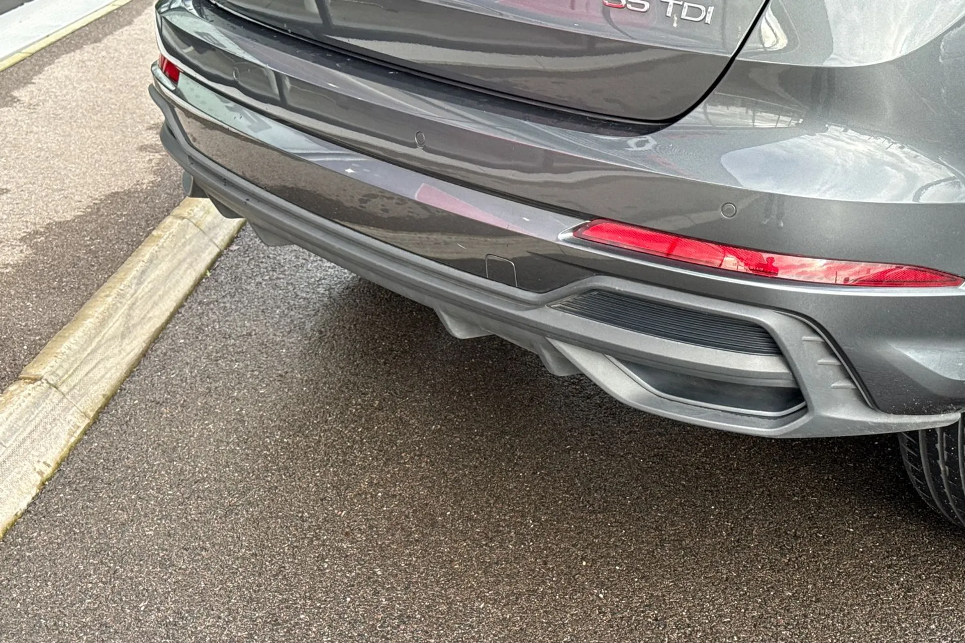 Audi Q3 thumbnail image number 31